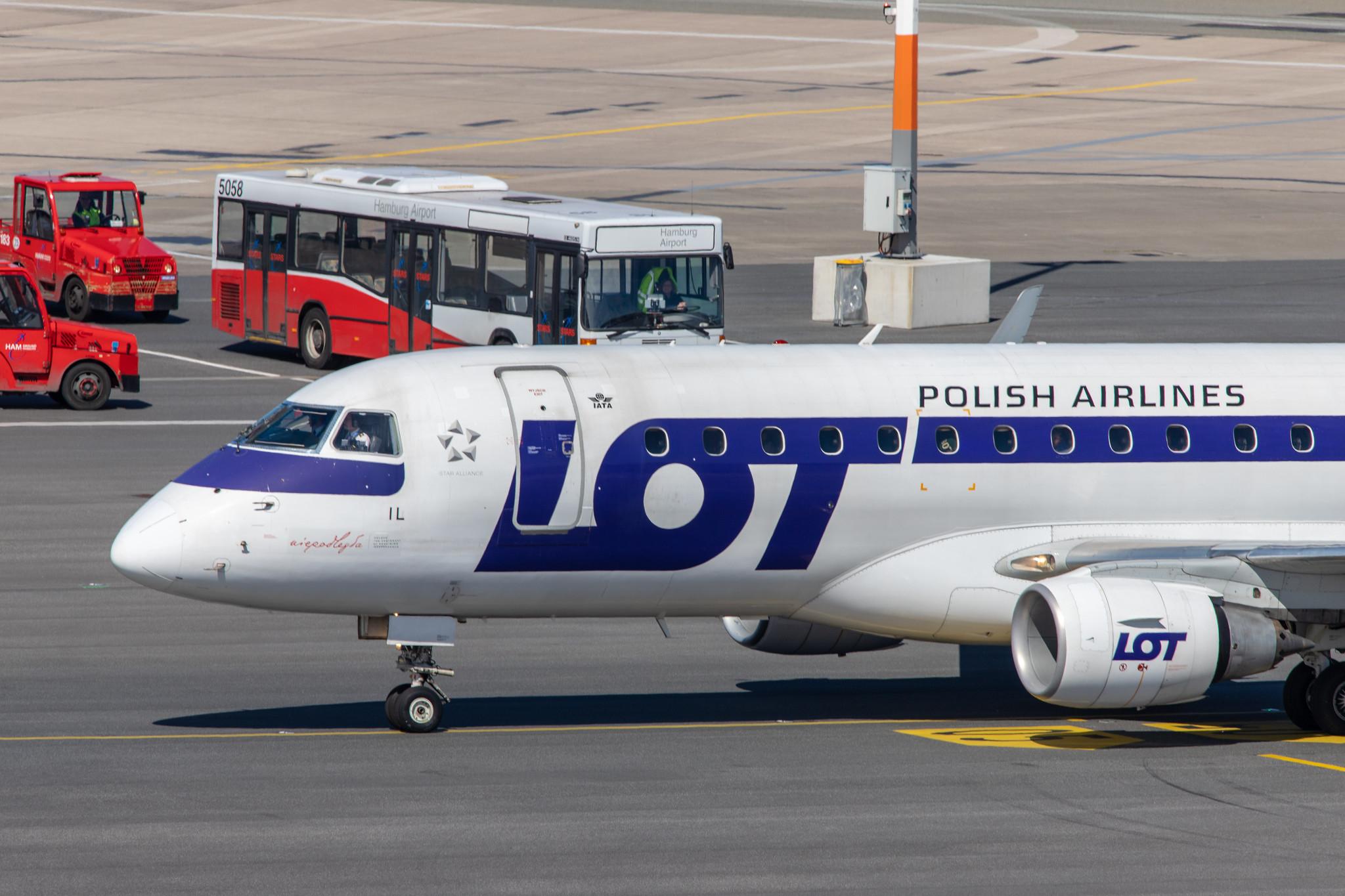 Hamburg Airport: LOT (LO / LOT) |  Embraer E175LR E75S | SP-LIL | MSN 17000306