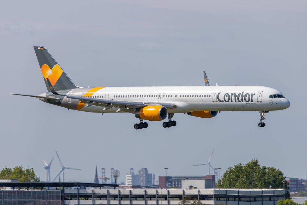 Hamburg Airport: Condor (DE / CFG) |  Boeing 757-3CQ B753 | D-ABOR | MSN 32242