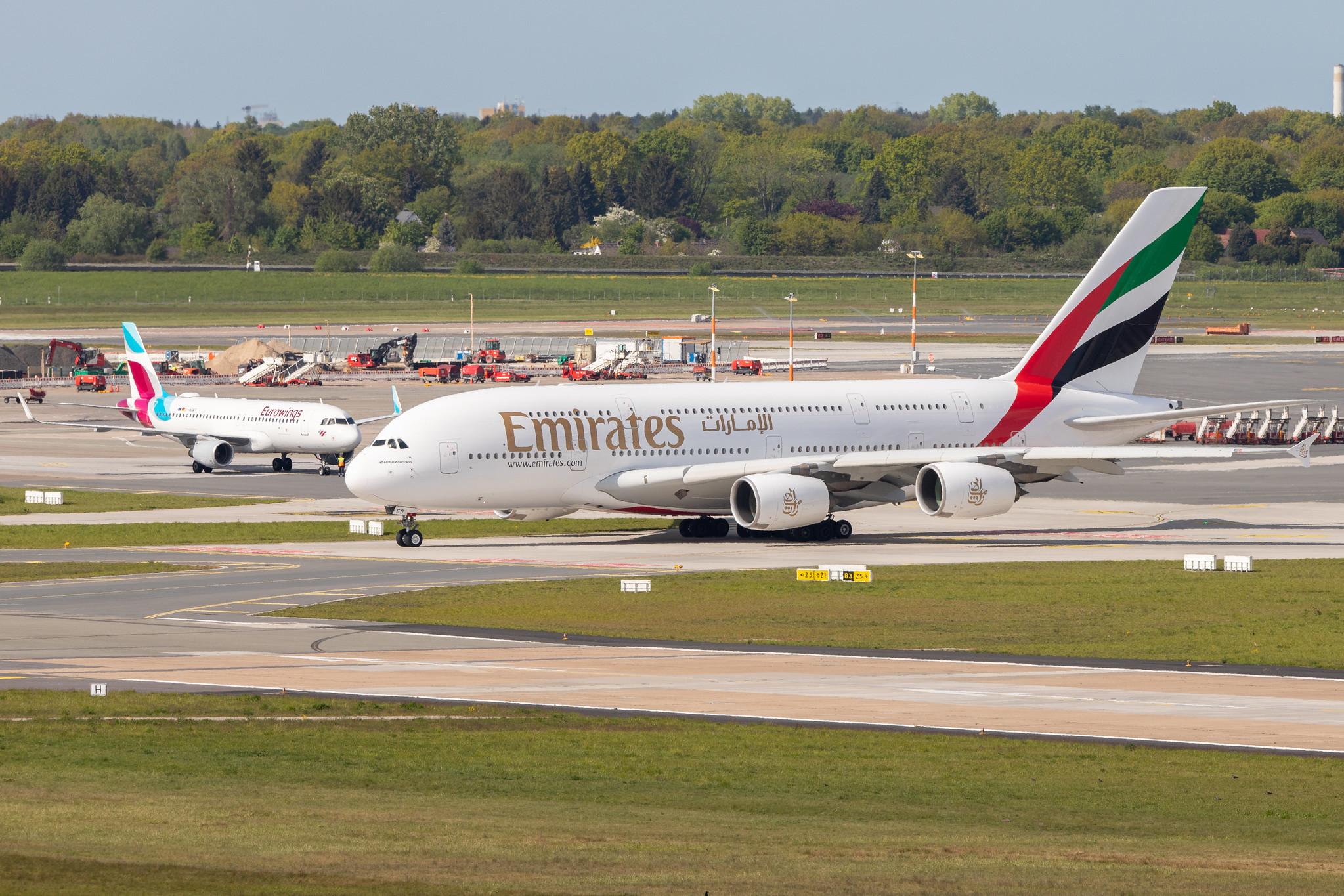 Hamburg Airport: Emirates (EK / UAE) |  Airbus A380-861 A388 | A6-EED | MSN 111