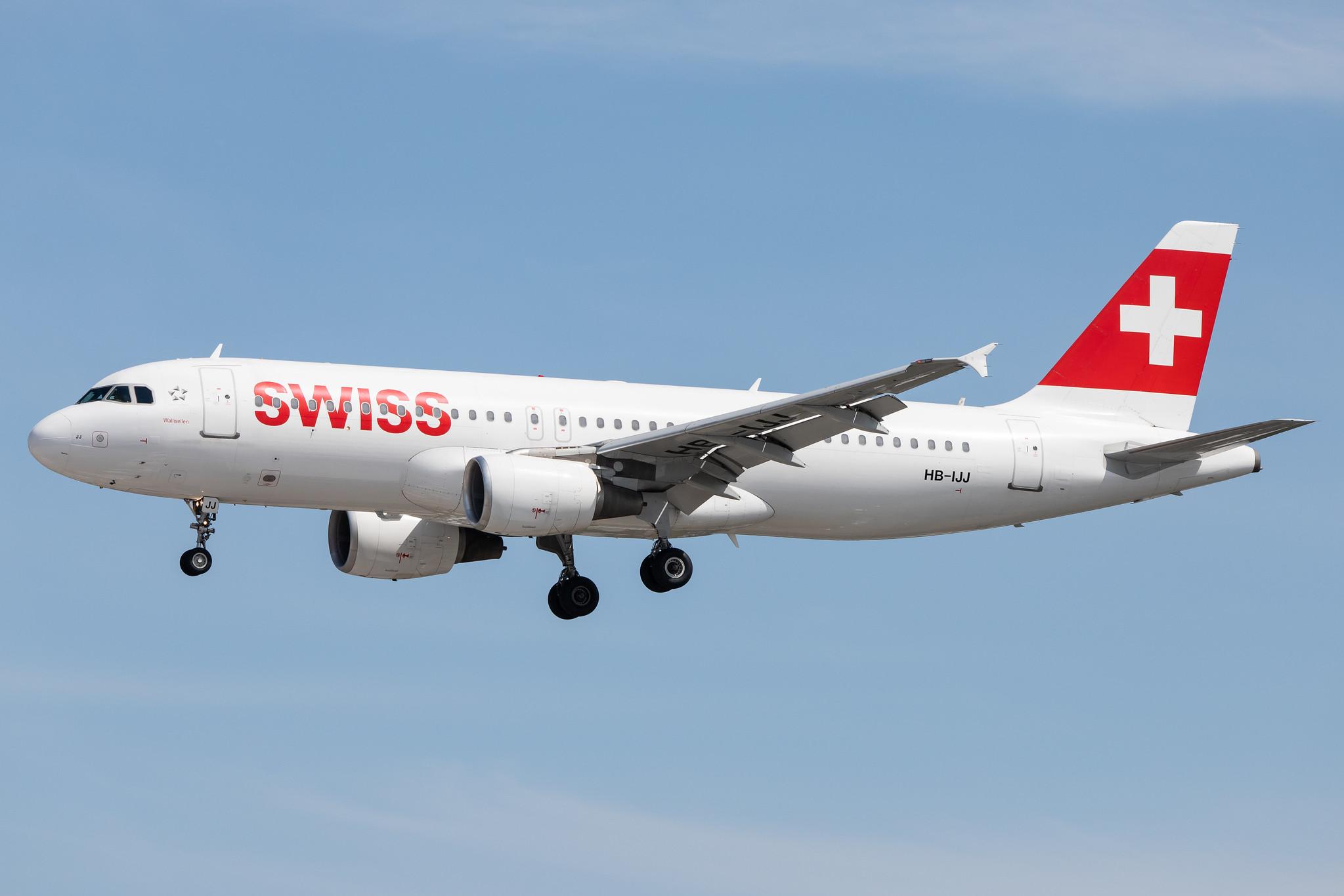 Hamburg Airport: Swiss (LX / SWR) |  Airbus A320-214 A320 | HB-IJJ | MSN 0585