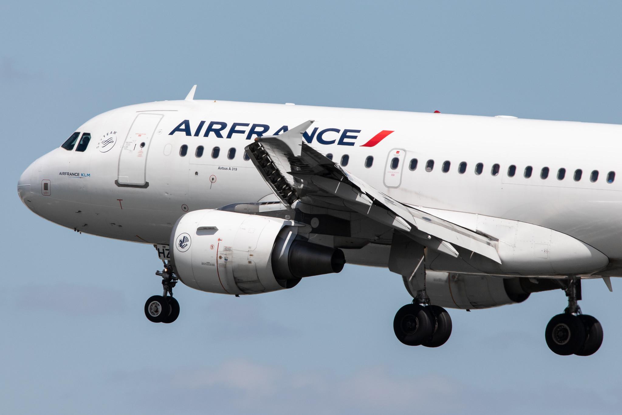 Hamburg Airport: Air France (AF / AFR) |  Airbus A319-111 A319 | F-GRHZ | MSN 1622