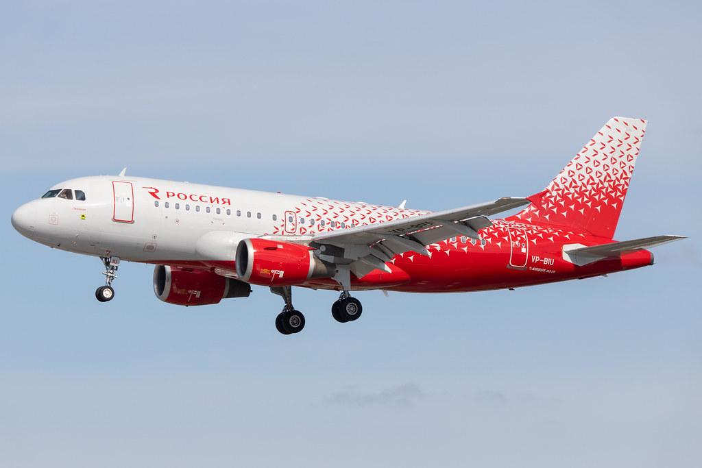 Hamburg Airport: Rossiya (FV / SDM) |  Airbus A319-114 A319 | VP-BIU | MSN 0649