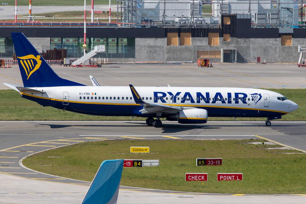 Hamburg Airport: Ryanair (FR / RYR) |  Boeing 737-8AS B738 | EI-FRO | MSN 44742
