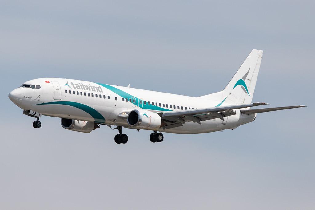 Hamburg Airport: Tailwind Airlines (TI / TWI) |  Boeing 737-4Q8 B734 | TC-TLE | MSN 27628