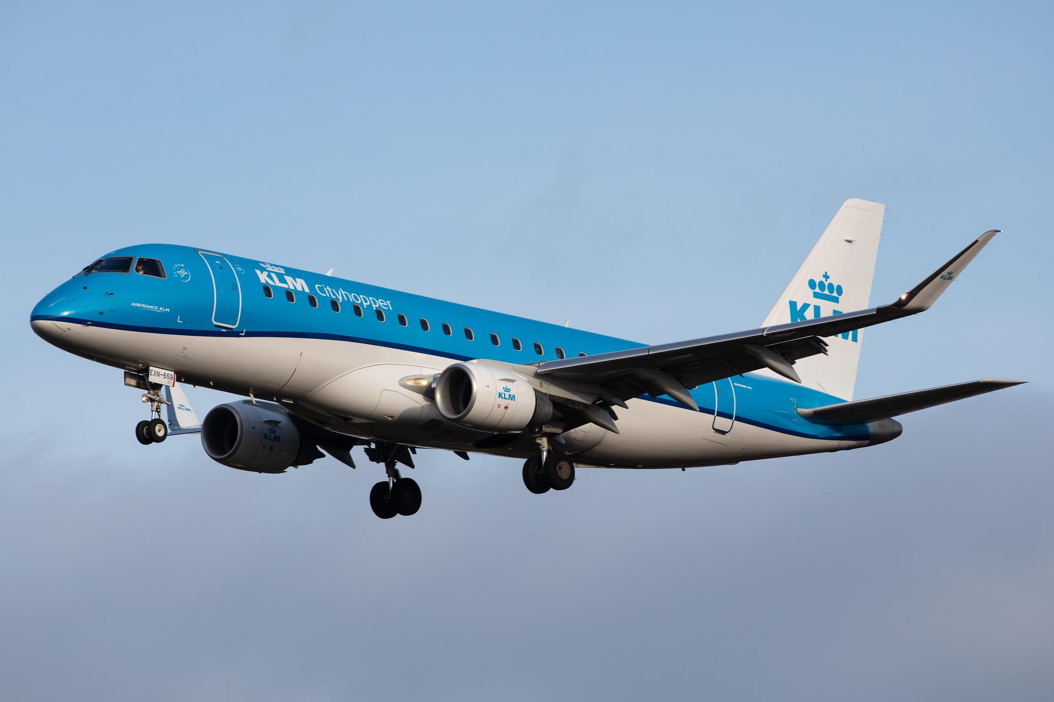 Hamburg Airport: KLM (KL / KLM) | Operator: KLM Cityhopper |  Embraer E175STD E75L | PH-EXN | MSN 17000659