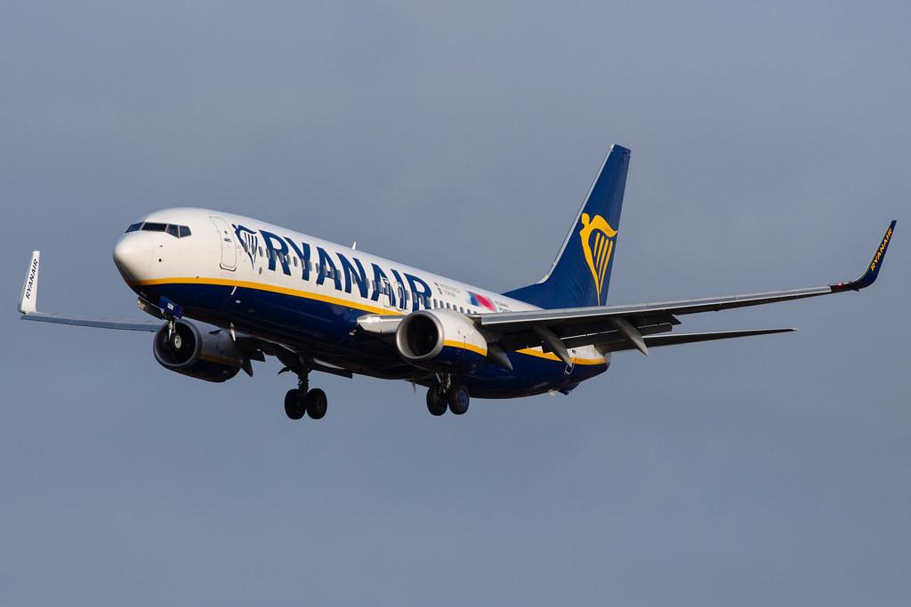 Hamburg Airport: Ryanair (FR / RYR) | Operator: Malta Air |  Boeing 737-8AS B738 | 9H-QDN | MSN 44763
