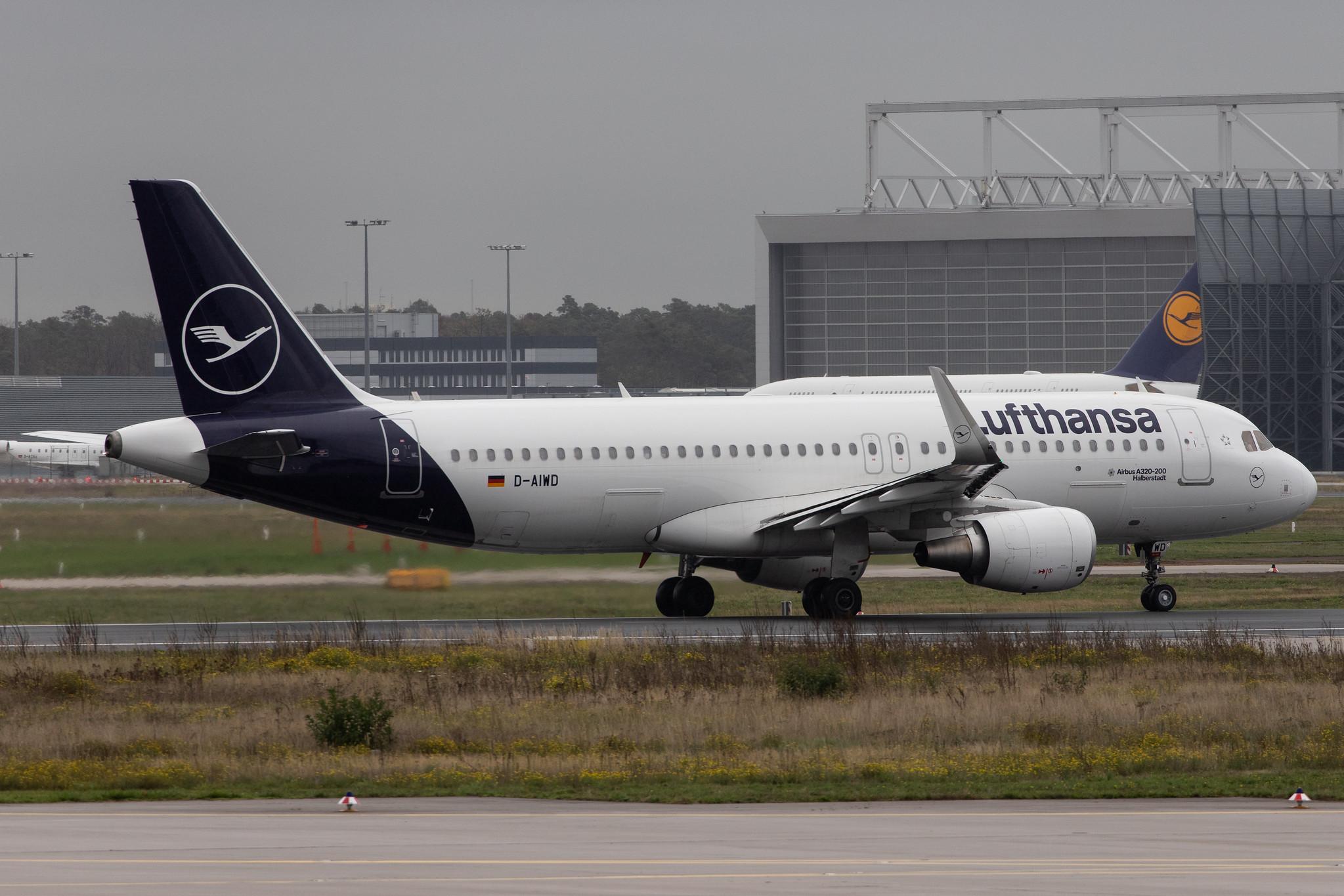 Frankfurt Airport: Lufthansa (LH / DLH) |  Airbus A320-214 A320 | D-AIWD | MSN 8672