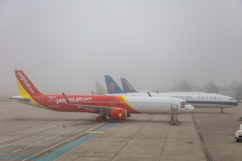 Flughafen Rostock-Laage: VietJetAir (VJ / VJC) |  Airbus A321-271NX A21N | D-AYAF (VN-A533) | MSN 9515