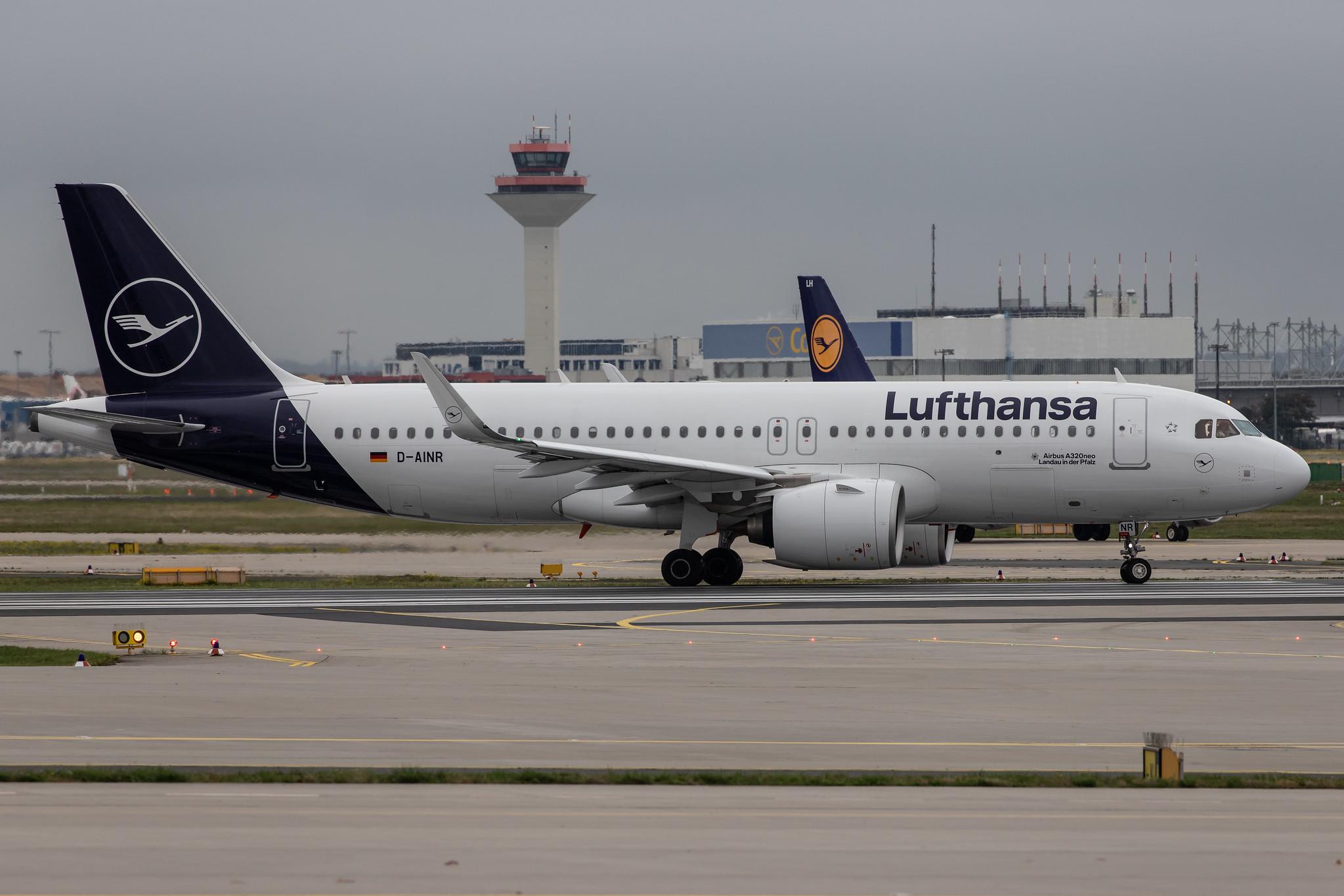 Frankfurt Airport: Lufthansa (LH / DLH) |  Airbus A320-271N A20N | D-AINR | MSN 8725