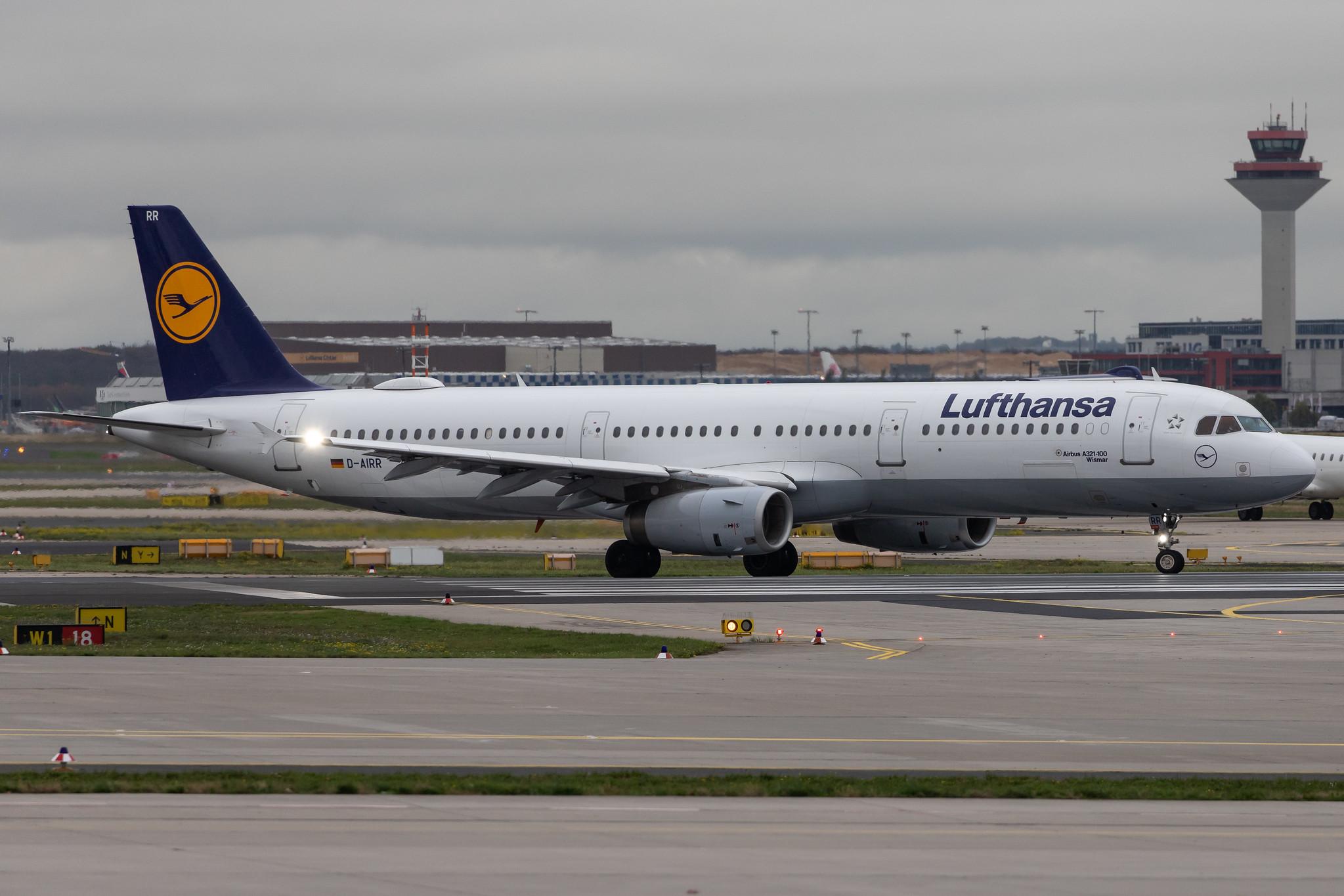 Frankfurt Airport: Lufthansa (LH / DLH) |  Airbus A321-131 A321 | D-AIRR | MSN 0567