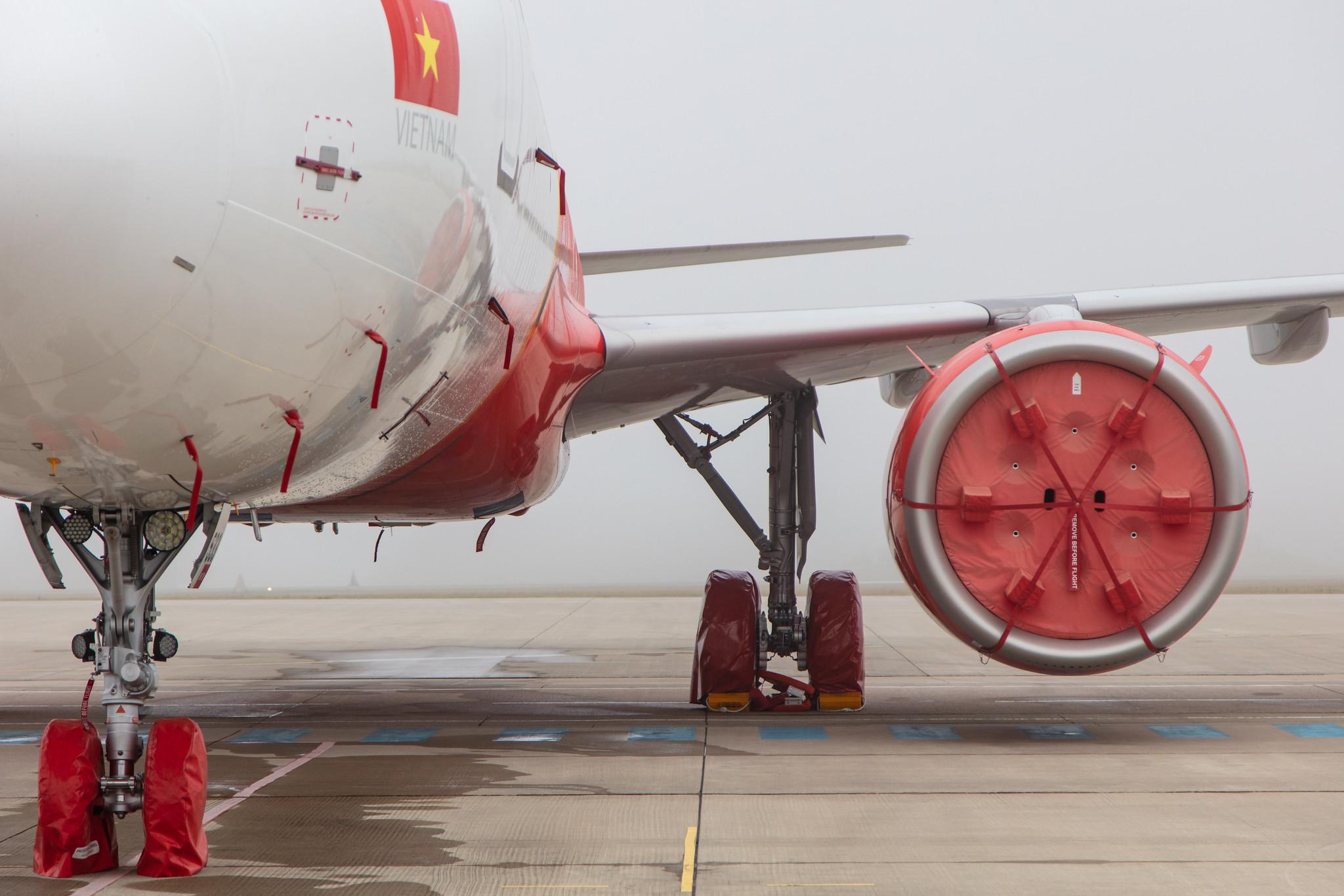 Flughafen Rostock-Laage: VietJetAir (VJ / VJC) |  Airbus A321-271NX A21N | D-AYAF (VN-A533) | MSN 9515