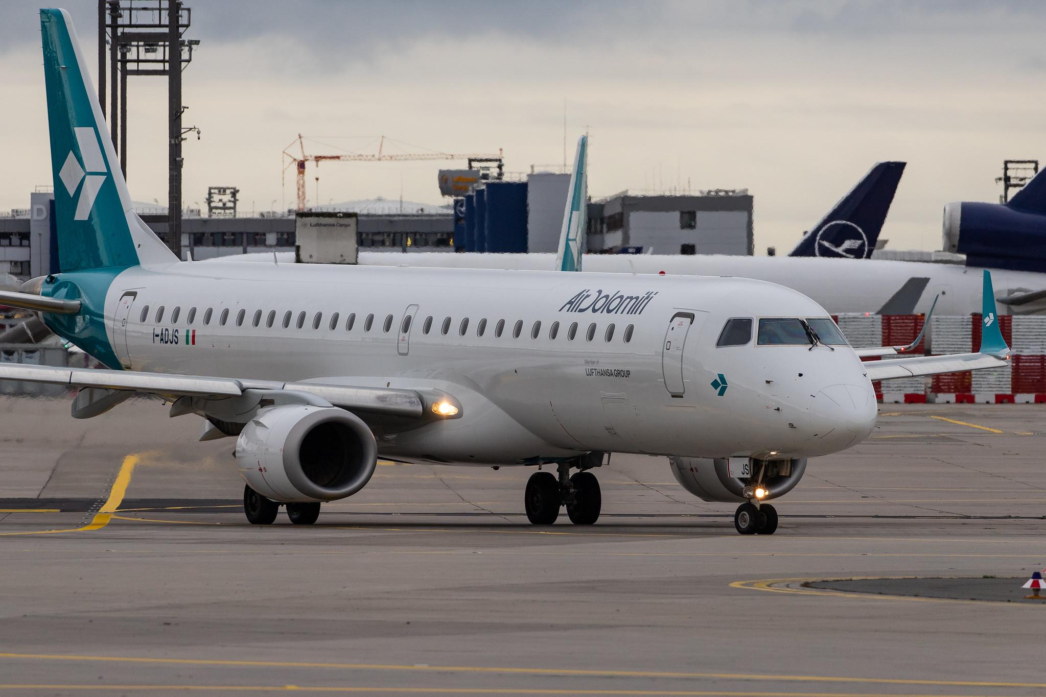 Frankfurt Airport: Air Dolomiti (EN / DLA) |  Embraer E195LR E195 | I-ADJS | MSN 19000597