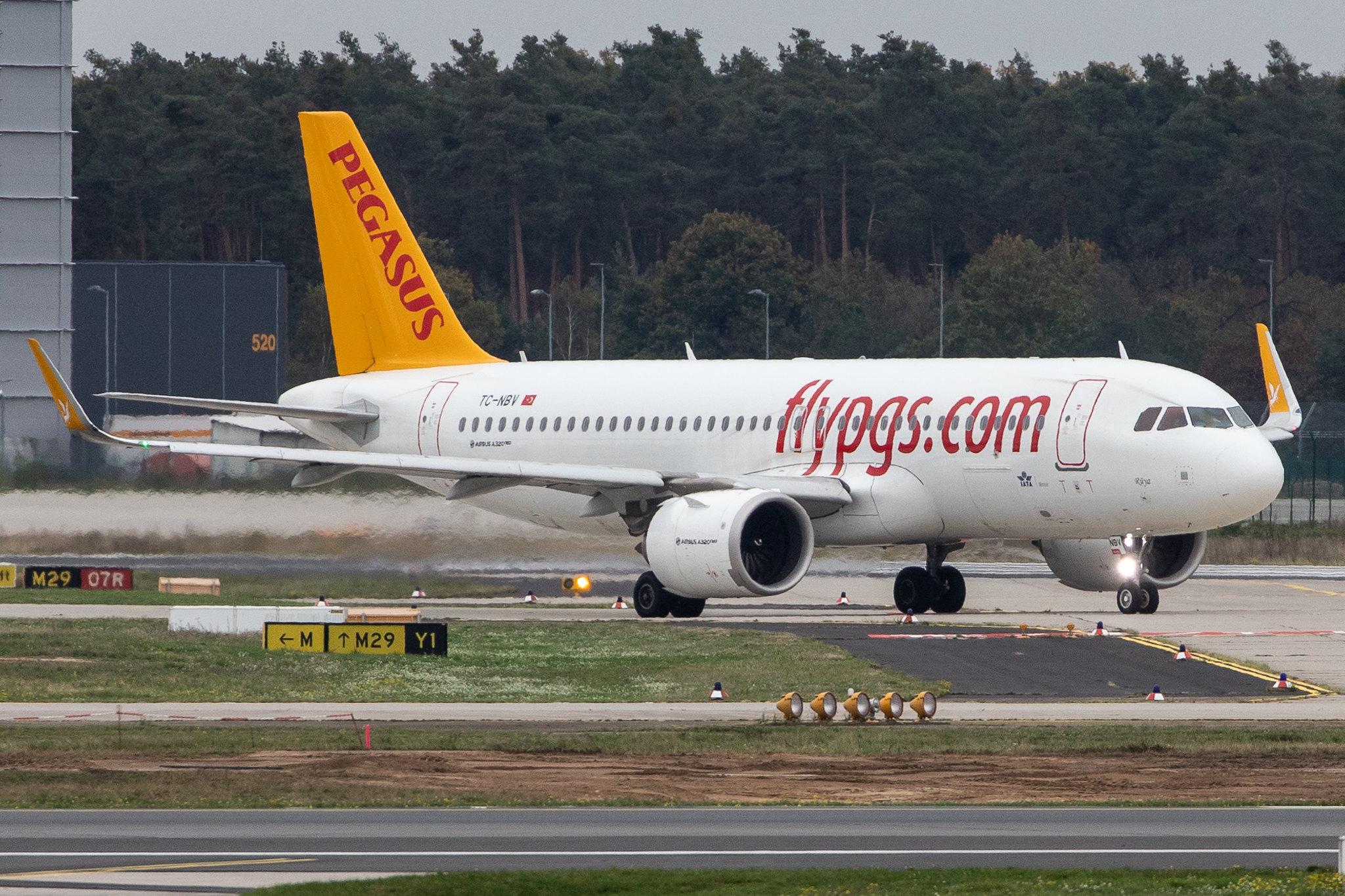 Frankfurt Airport: Pegasus Airlines (PC / PGT) |  Airbus A320-251N A20N | TC-NBV | MSN 8272