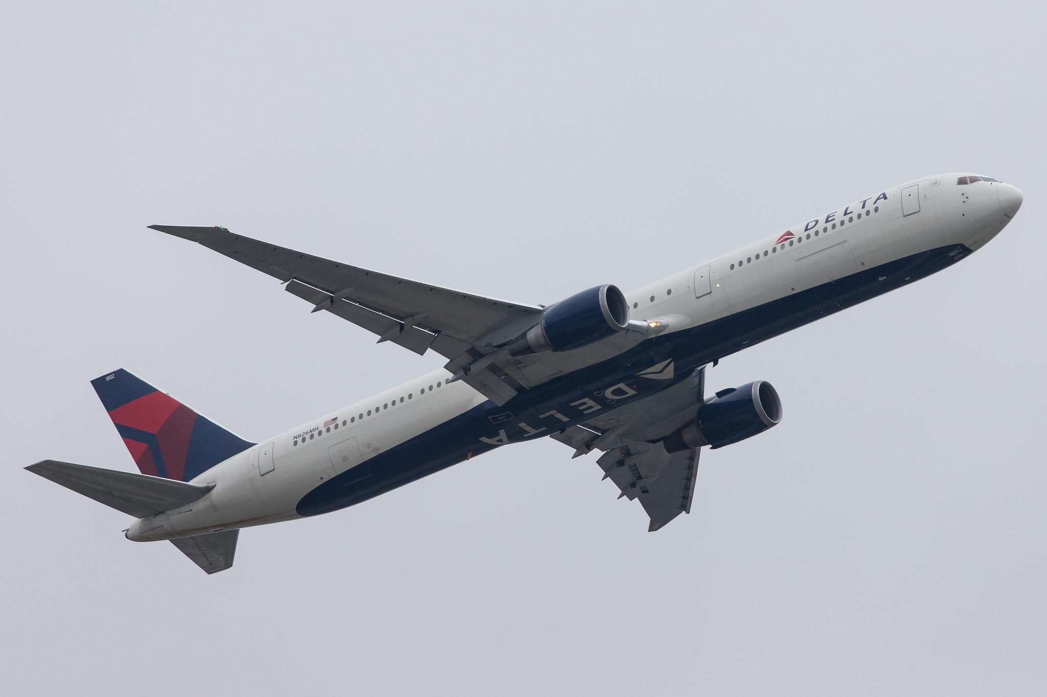 Frankfurt Airport: Delta Air Lines (DL / DAL) |  Boeing 767-432(ER) B764 | N826MH | MSN 29713