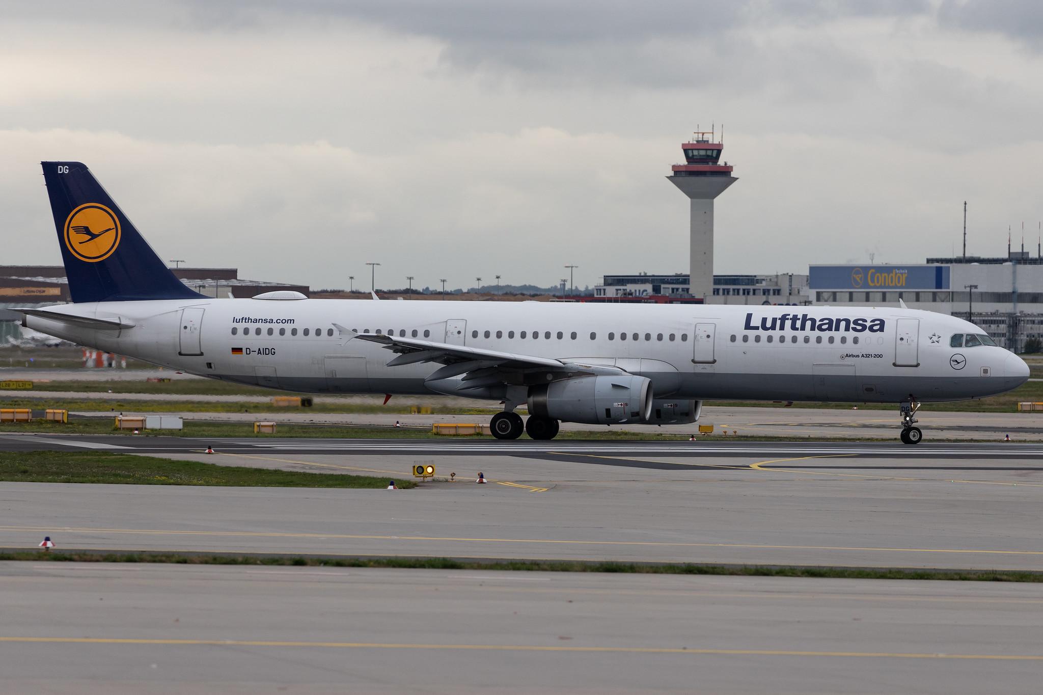Frankfurt Airport: Lufthansa (LH / DLH) |  Airbus A321-231 A321 | D-AIDG | MSN 4672