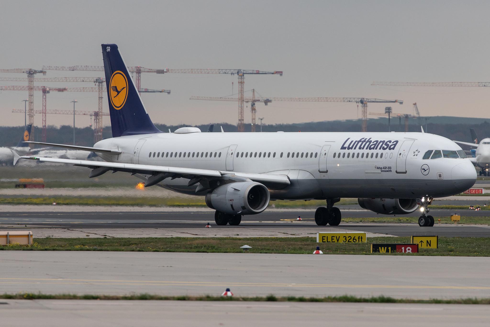 Frankfurt Airport: Lufthansa (LH / DLH) |  Airbus A321-231 A321 | D-AISR | MSN 3987