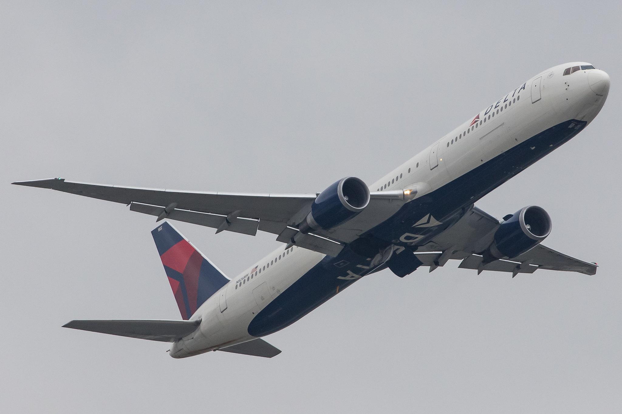 Frankfurt Airport: Delta Air Lines (DL / DAL) |  Boeing 767-432(ER) B764 | N826MH | MSN 29713