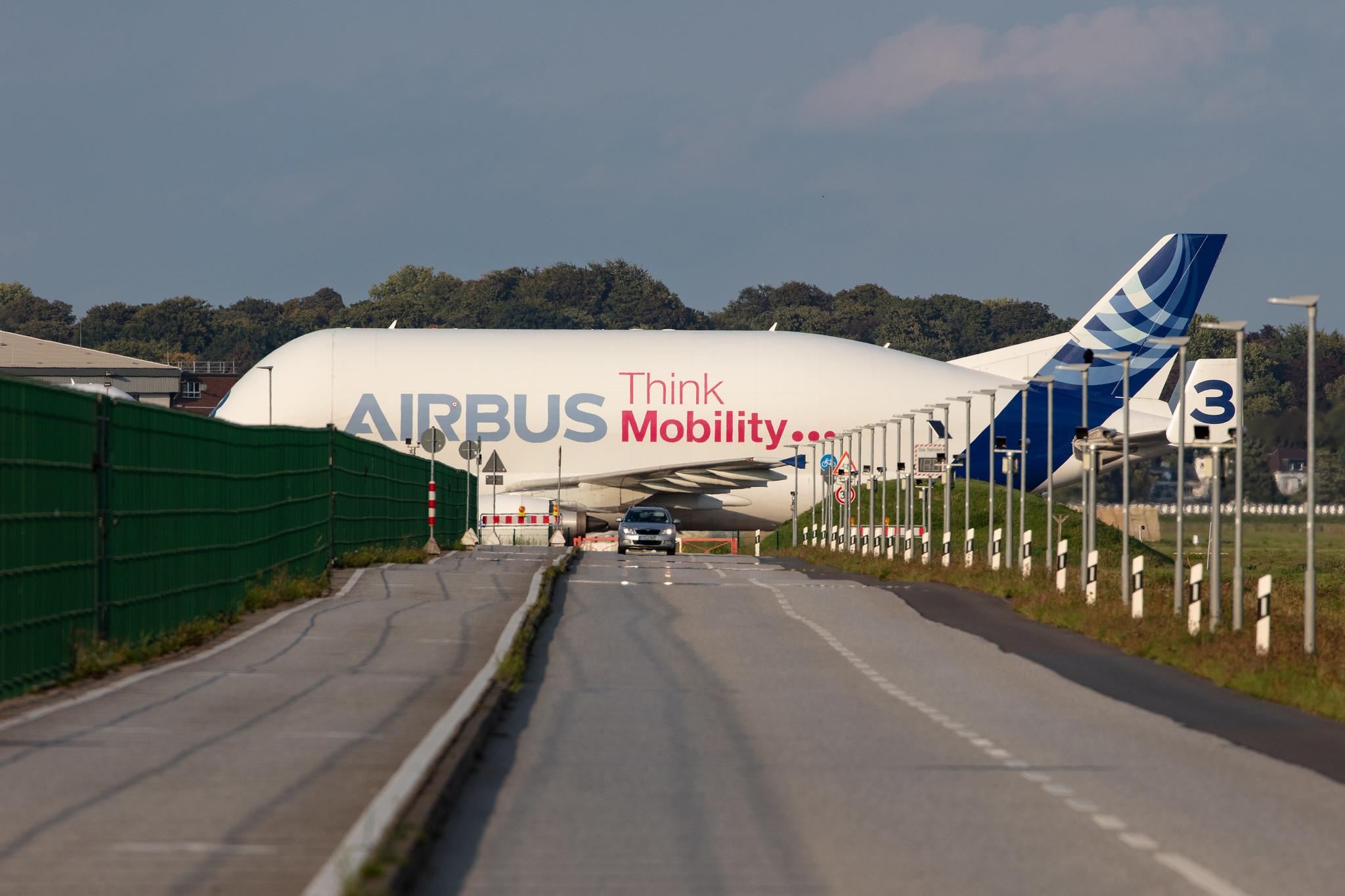Hamburg Finkenwerder: Airbus Transport International (4Y / BGA) |  Airbus A300-608ST Beluga A3ST | F-GSTC | MSN 765