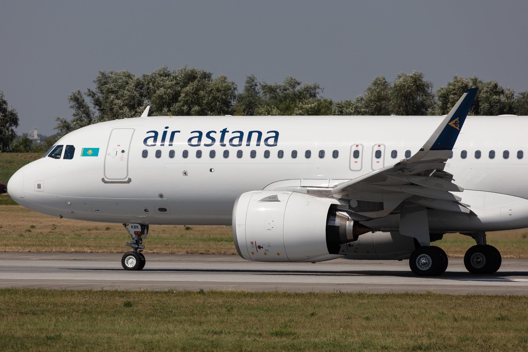 Hamburg Finkenwerder: Air Astana (KC / KZR) |  Airbus A320-271N A20N | D-AUAI (P4-KBK ) | MSN 9459