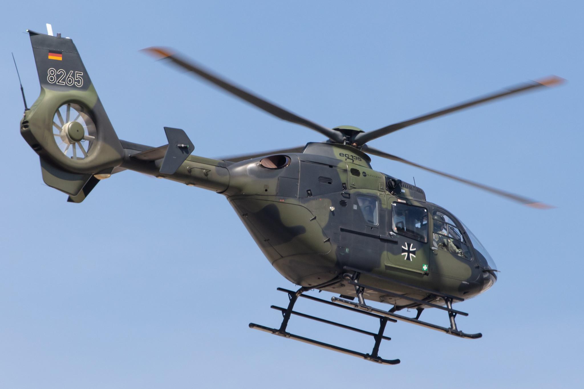 Hamburg Finkenwerder: German Army (/ GAM) | Eurocopter EC135 T1 EC35 | 82+65 | MSN 0119