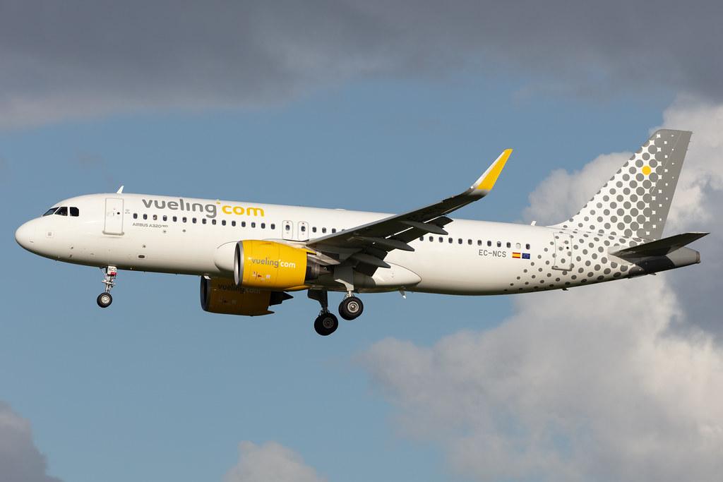 Amsterdam Airport Schiphol: Vueling (VY / VLG) |  Airbus A320-271N A20N | EC-NCS | MSN 8818