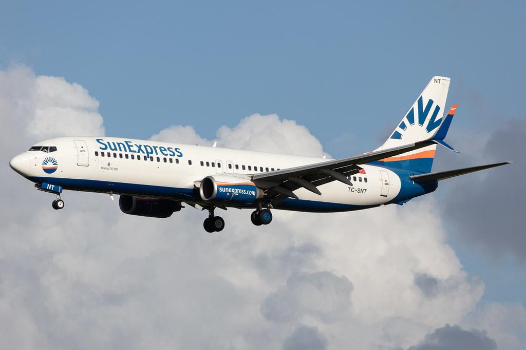 Amsterdam Airport Schiphol: SunExpress (XQ / SXS) |  Boeing 737-8HC B738 | TC-SNT | MSN 40755