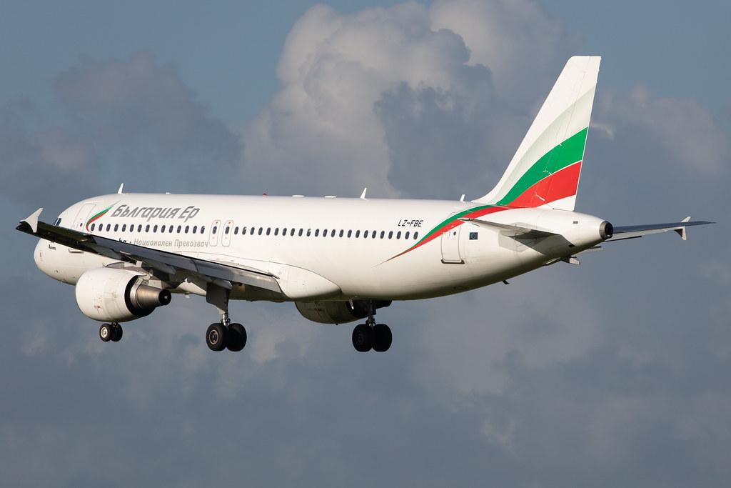 Amsterdam Airport Schiphol: Bulgaria Air (FB / LZB) |  Airbus A320-214 A320 | LZ-FBE | MSN 3780