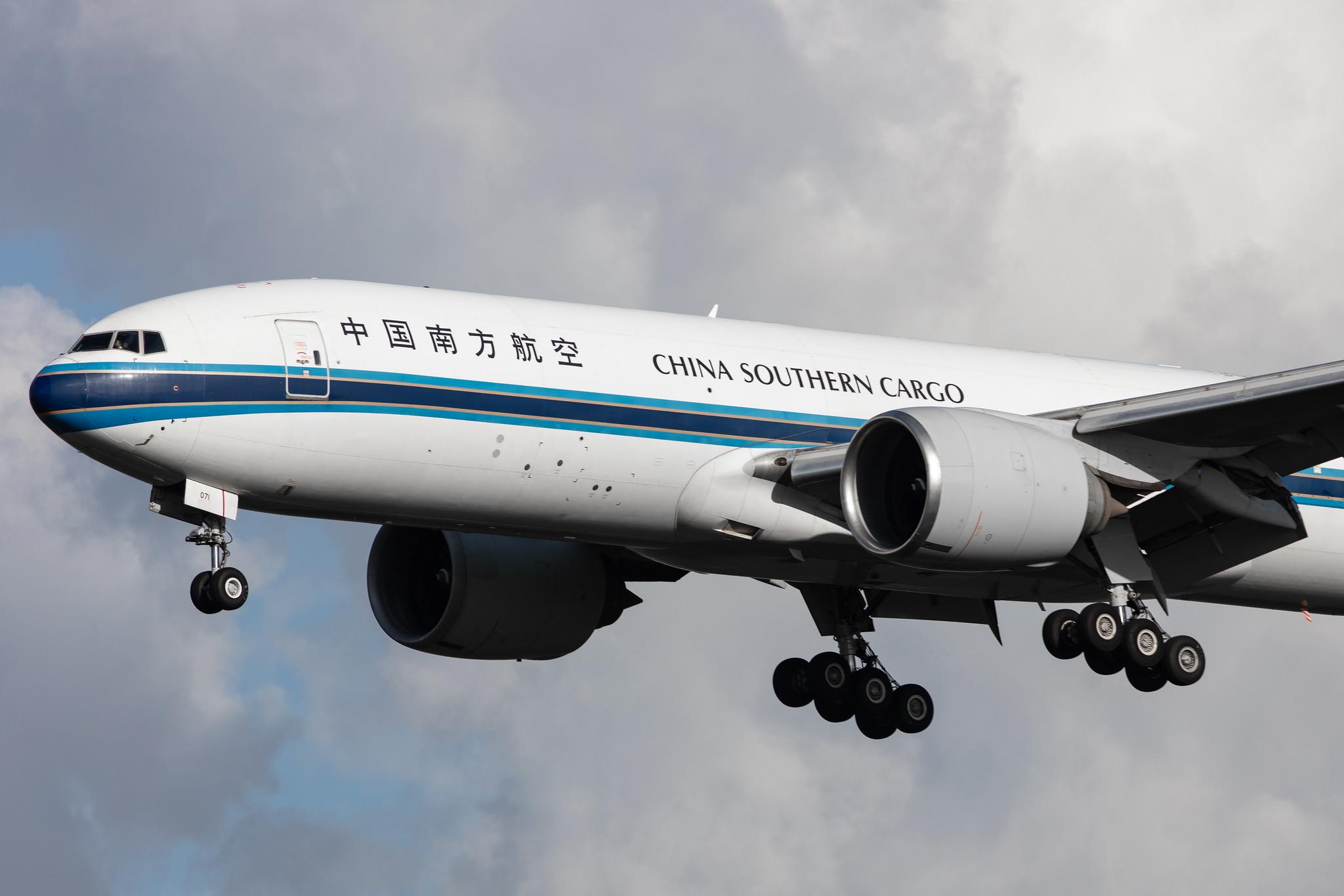 Amsterdam Airport Schiphol: China Southern Cargo (CZ / CSN) | Operator: China Southern Airlines |  Boeing 777-F1B B77L | B-2071 | MSN 37309