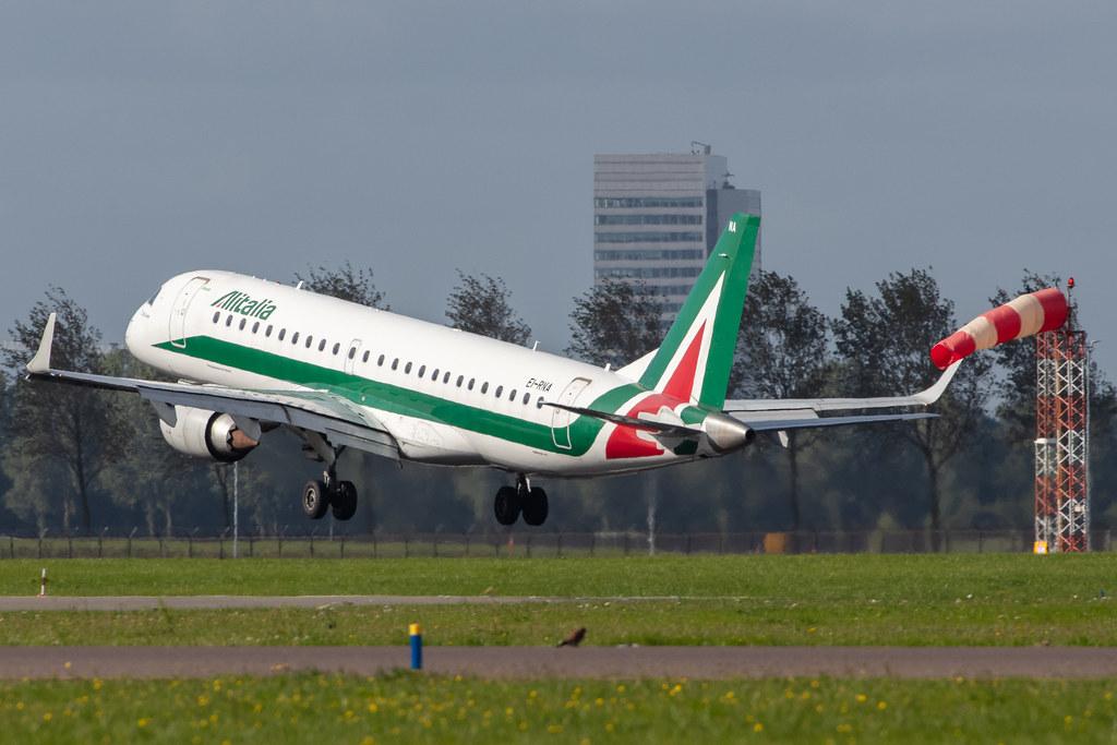 Amsterdam Airport Schiphol: Alitalia (AZ / AZA) | Operator: Alitalia CityLiner |  Embraer E190STD E190 | EI-RNA | MSN 19000470