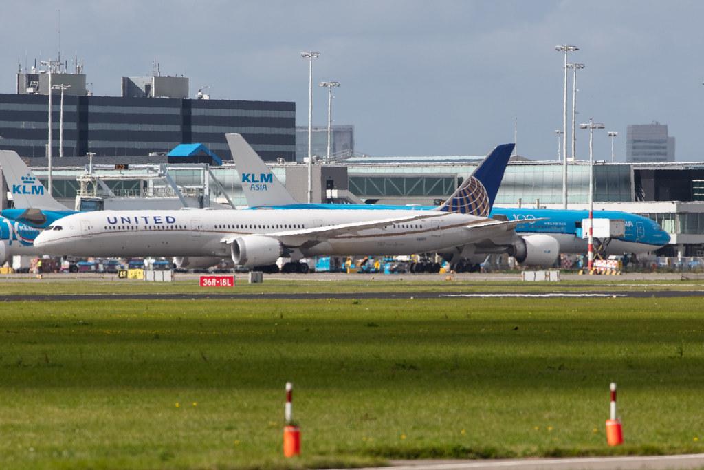 Amsterdam Airport Schiphol: Vorfeld |