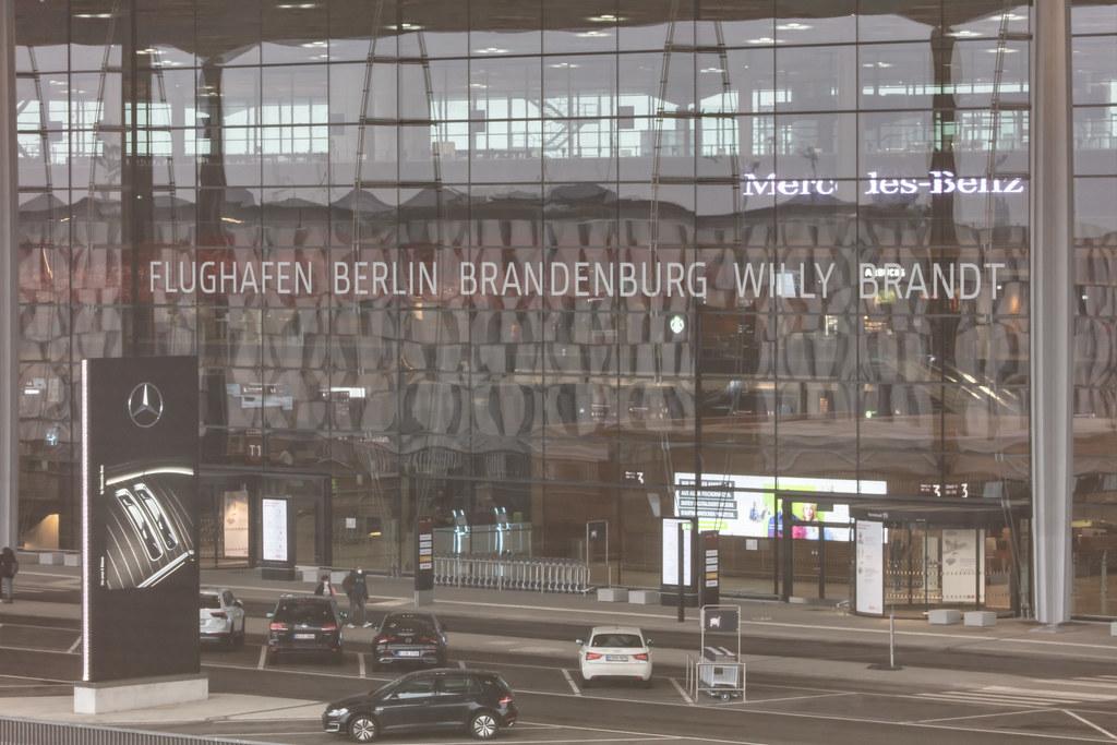 Flughafen Berlin Brandenburg: Flughafen Berlin Brandenburg Willy Brandt