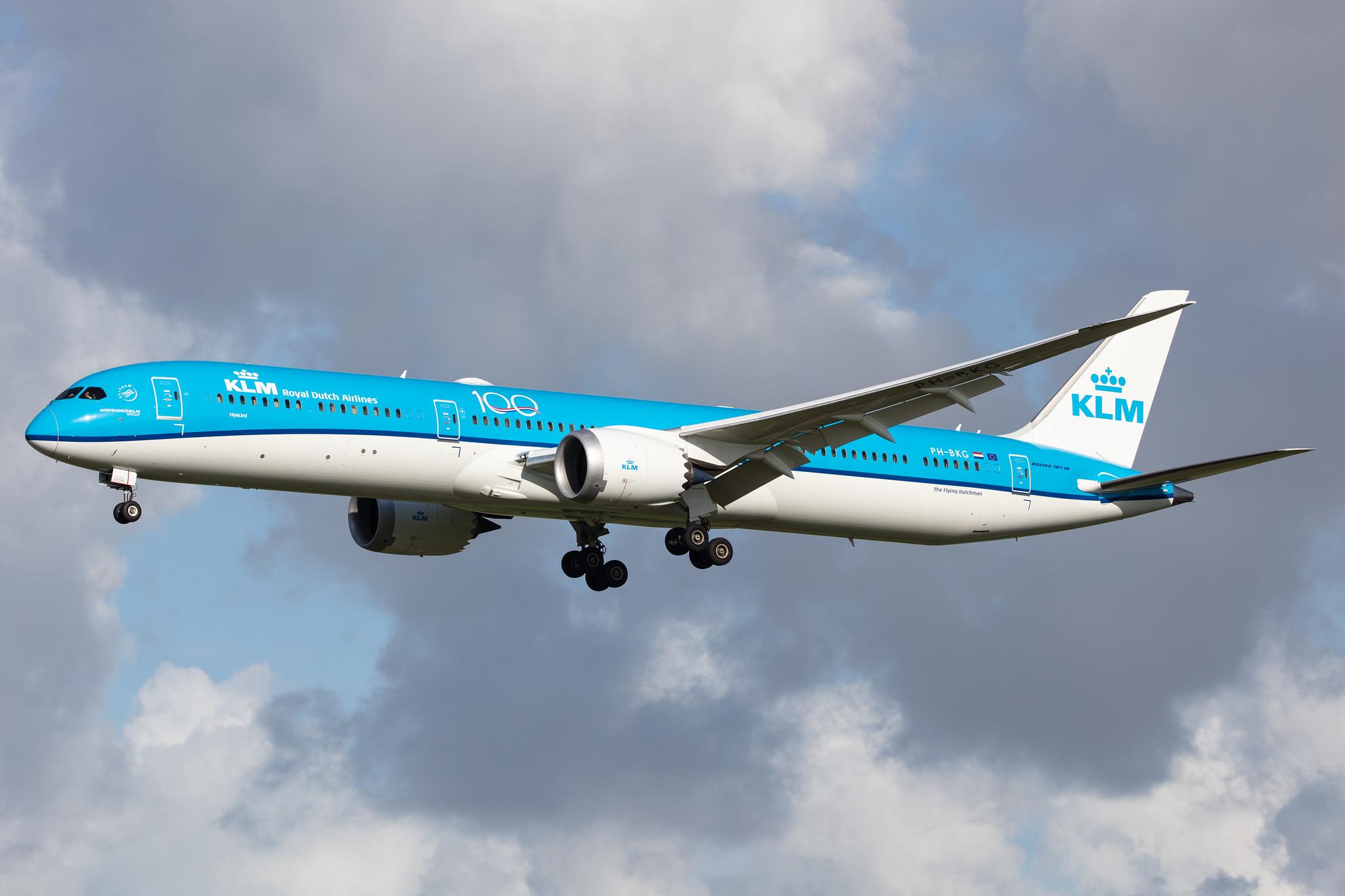 Amsterdam Airport Schiphol: KLM (KL / KLM) |  Boeing 787-10 Dreamliner B78X | PH-BKG | MSN 42508