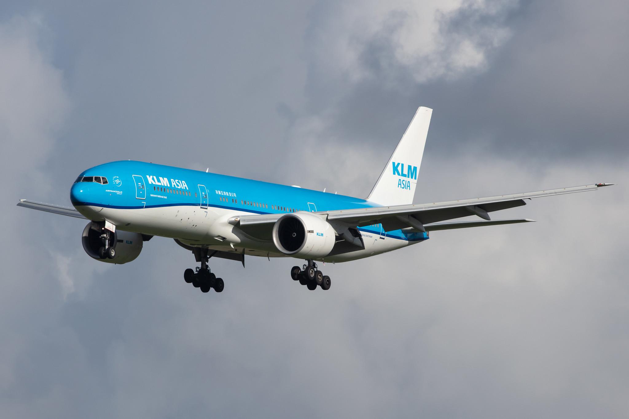Amsterdam Airport Schiphol: KLM (KL / KLM) |  Boeing 777-206(ER) B772 | PH-BQN | MSN 32720