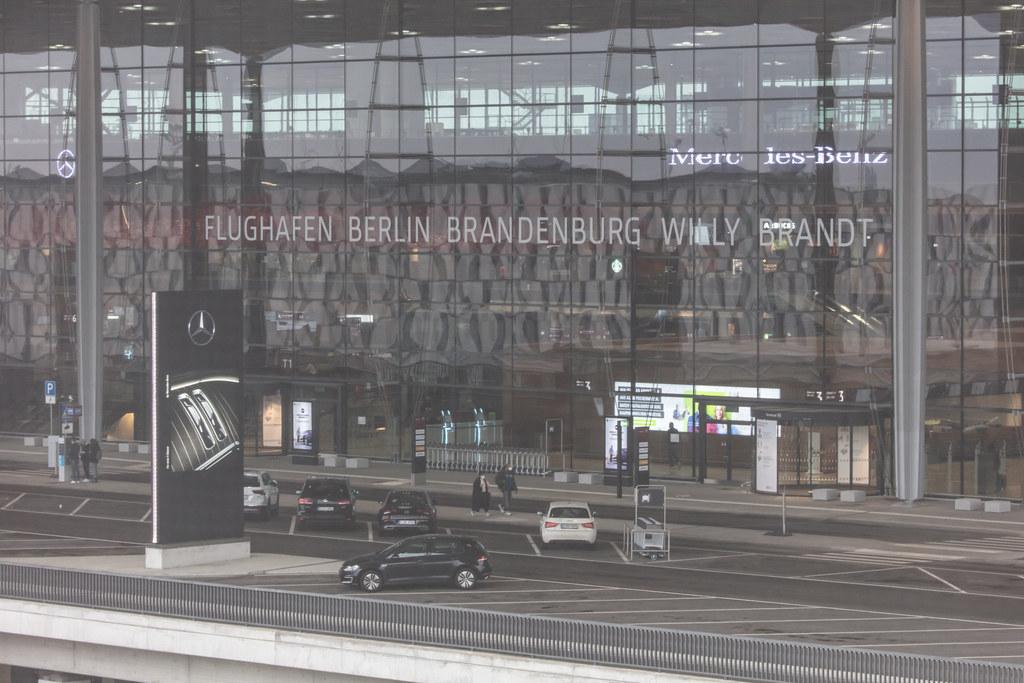 Flughafen Berlin Brandenburg: Flughafen Berlin Brandenburg Willy Brandt