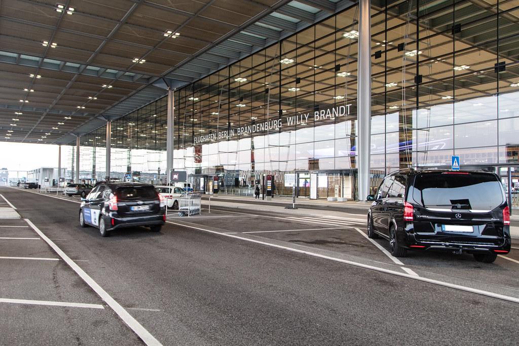 Flughafen Berlin Brandenburg: Flughafen Berlin Brandenburg Willy Brandt
