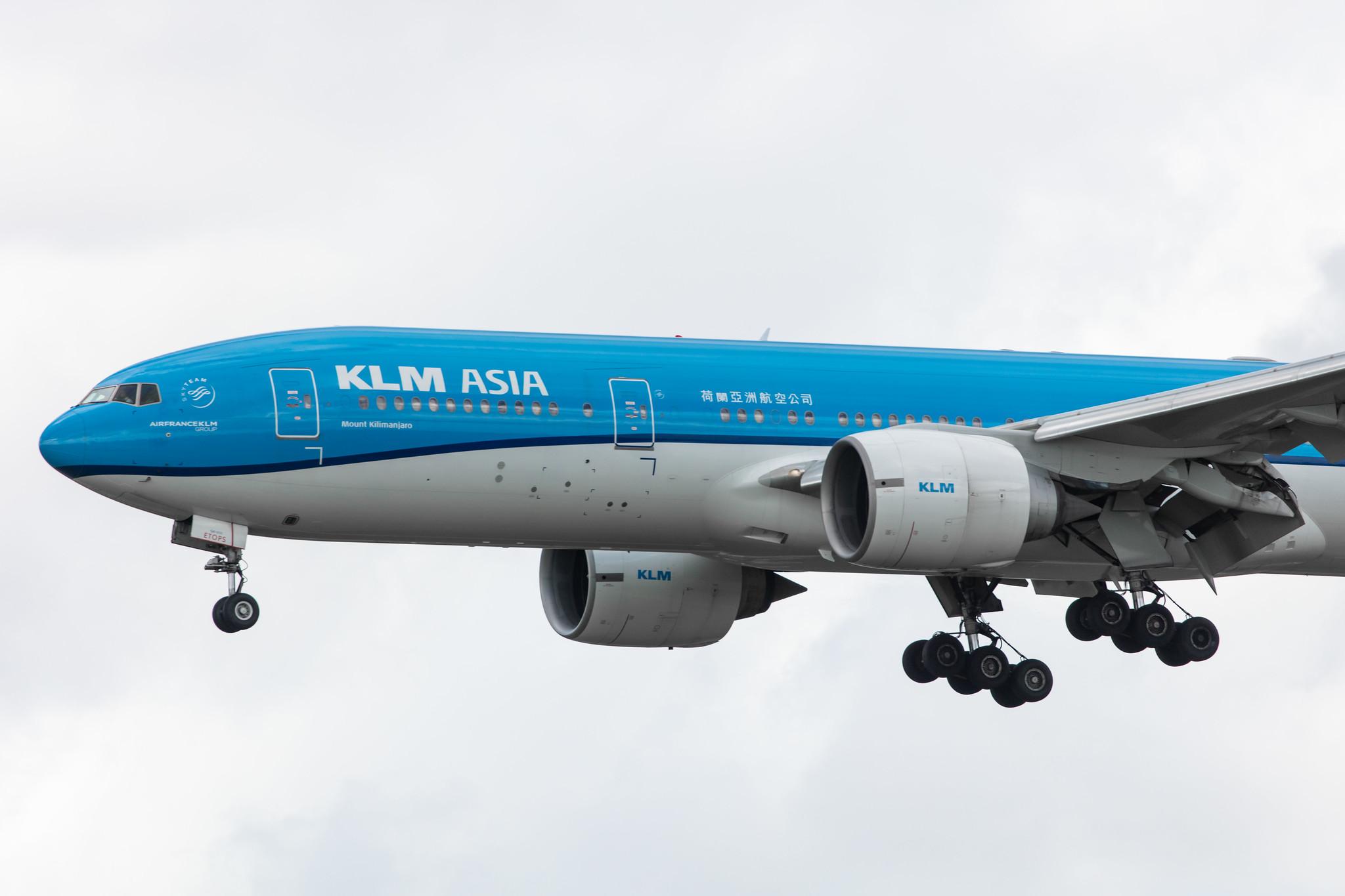Amsterdam Airport Schiphol: KLM (KL / KLM) |  Boeing 777-206(ER) B772 | PH-BQK | MSN 29399