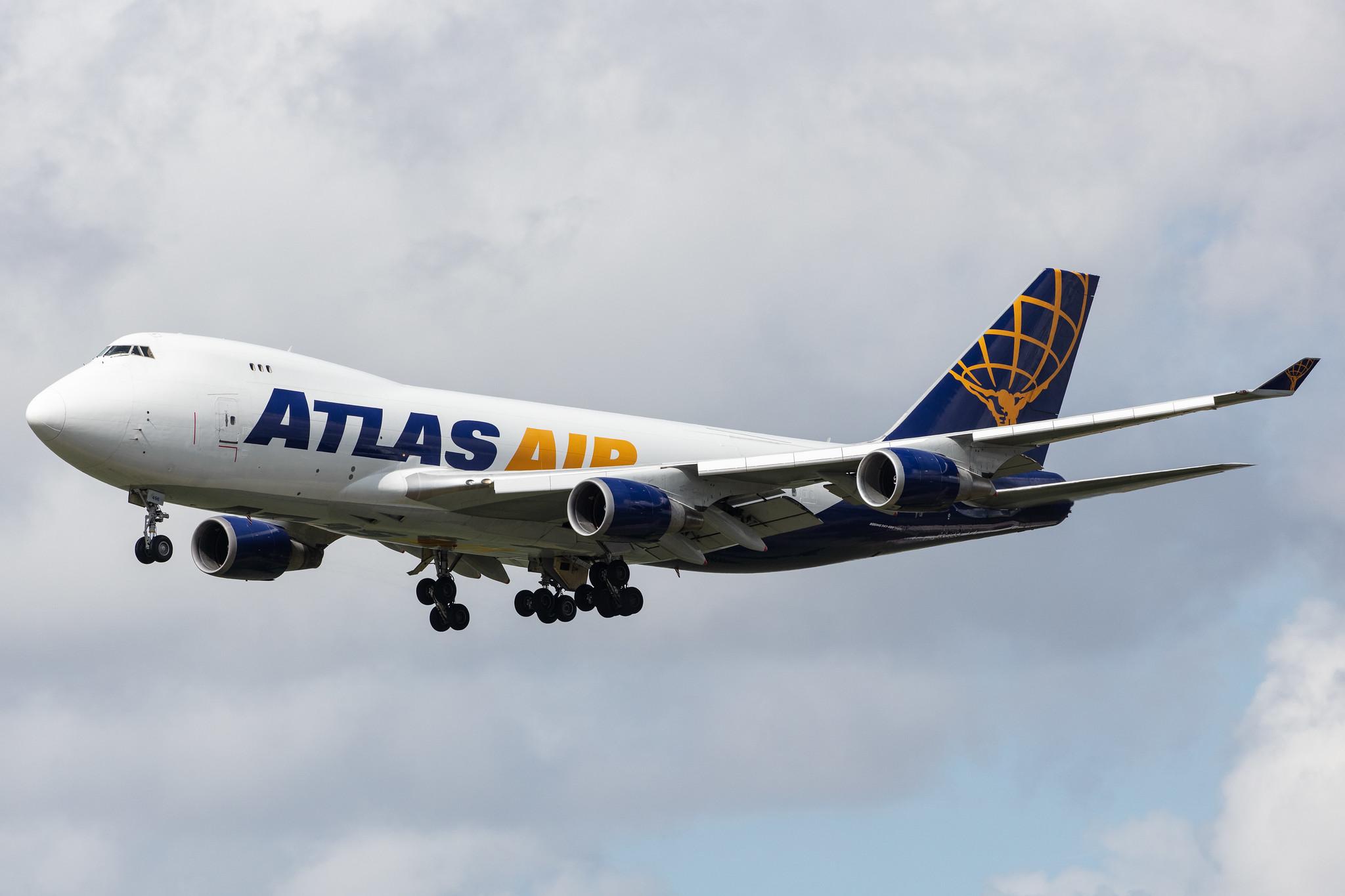Amsterdam Airport Schiphol: Atlas Air (5Y / GTI) |  Boeing 747-47U(F) B744 | N496MC | MSN 29257