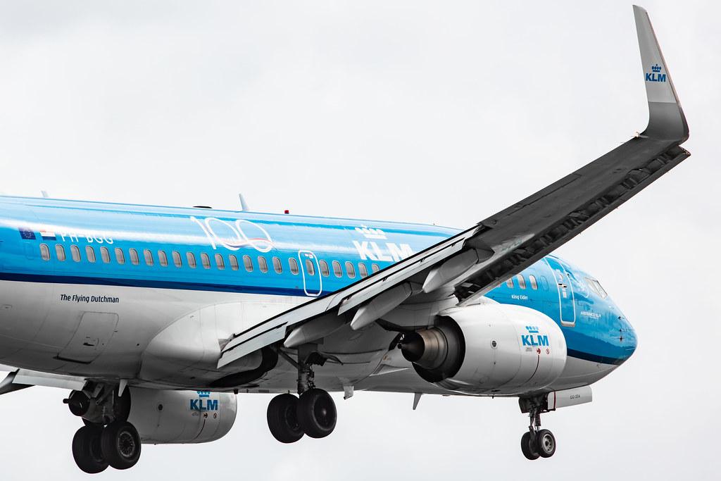 Amsterdam Airport Schiphol: KLM (KL / KLM) |  Boeing 737-7K2 B737 | PH-BGG | MSN 30367