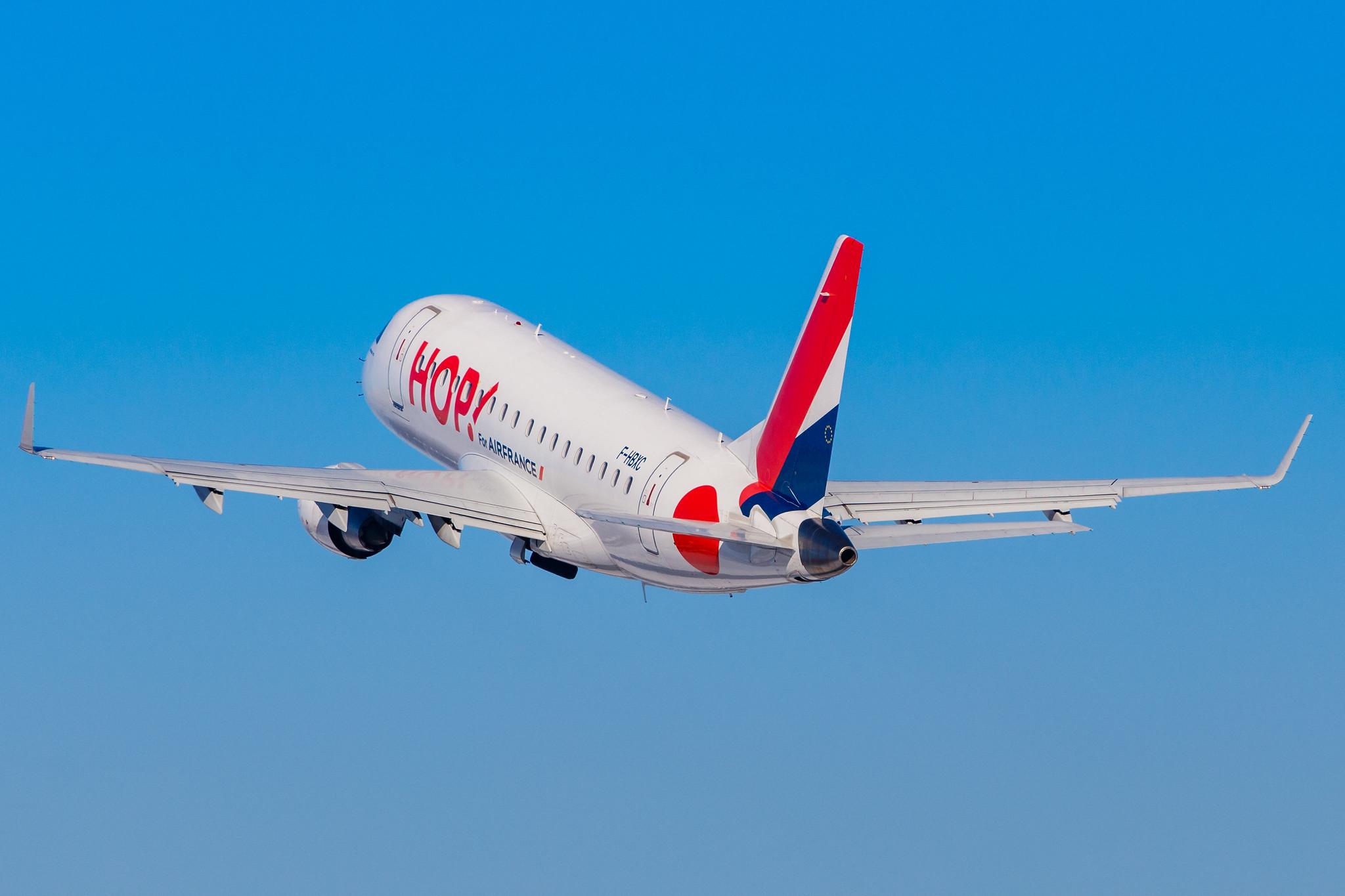 Hamburg Airport: Air France (AF / AFR) | Operator: Air France Hop |  Embraer E170STD E170 | F-HBXC | MSN 17000263
