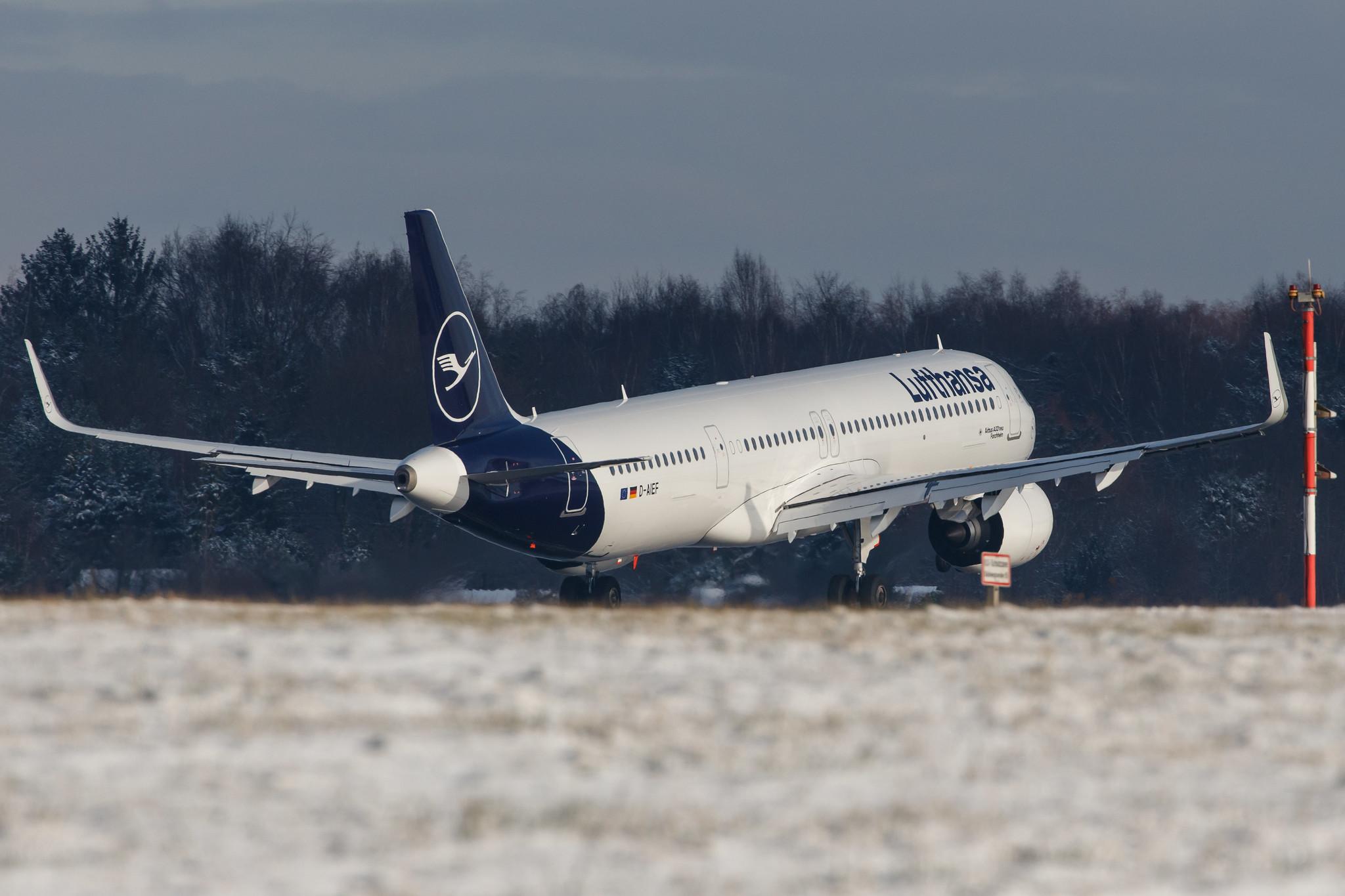 Hamburg Airport: Lufthansa (LH / DLH) |  Airbus A321-271NX A21N | D-AIEF | MSN 10010