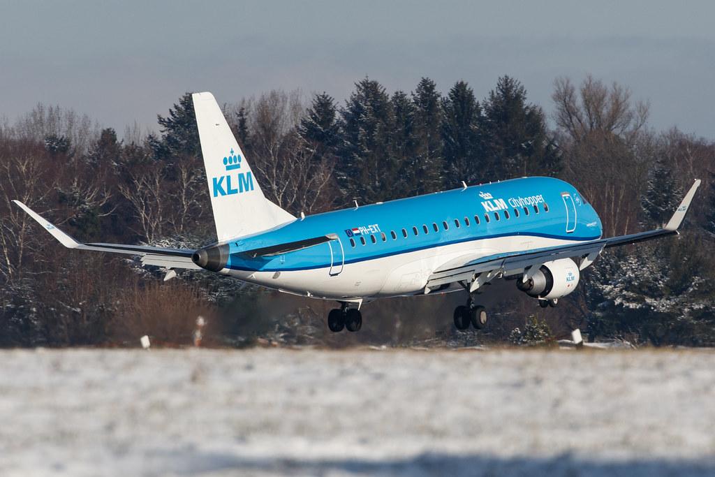 Hamburg Airport: KLM (KL / KLM) | Operator: KLM Cityhopper |  Embraer E175STD E75L | PH-EXT | MSN 17000707