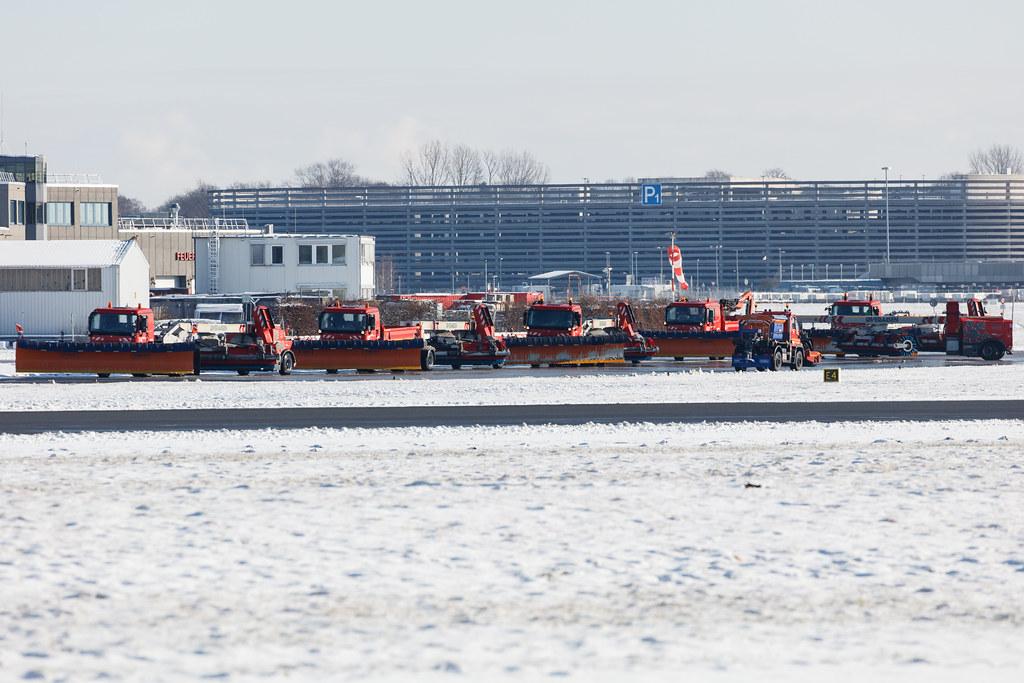 Hamburg Airport: Schneeräumung | Winterdienst