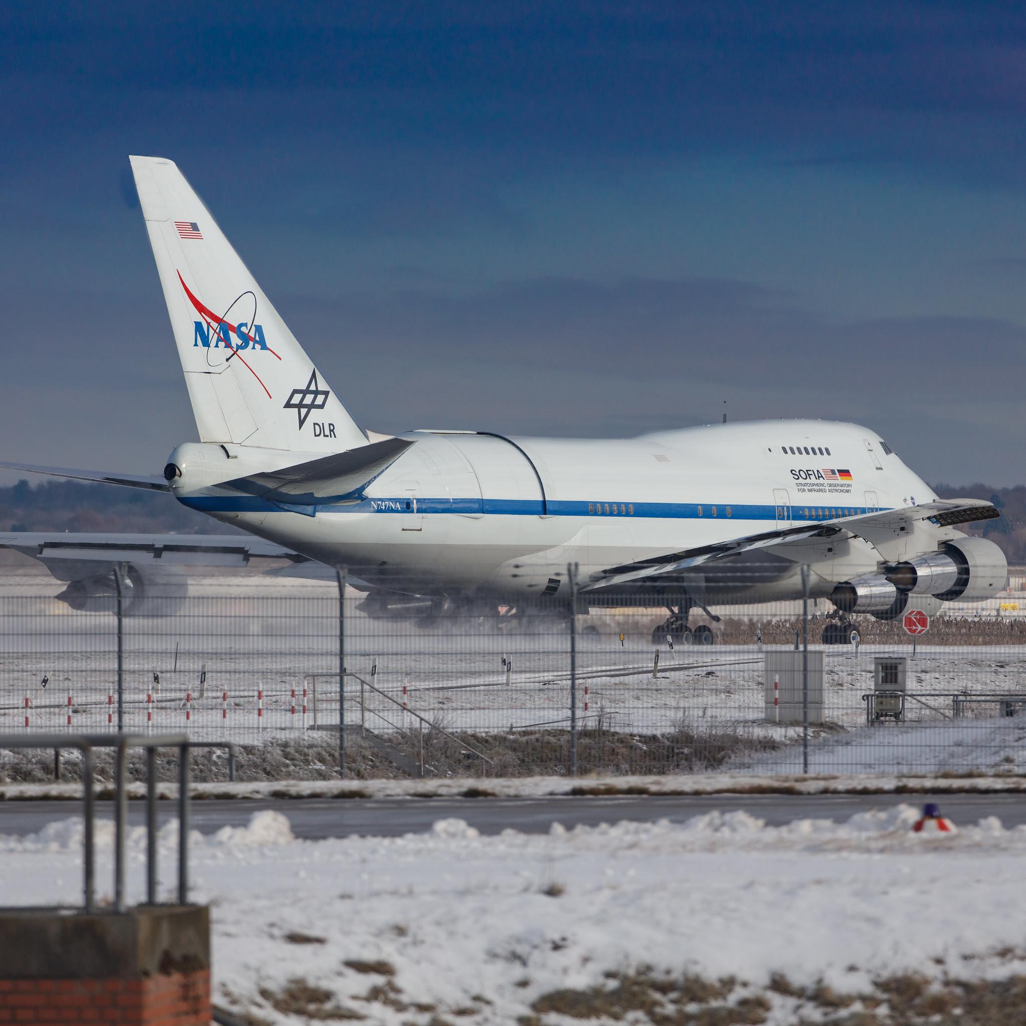 Hamburg Airport: NASA |  Boeing 747SP-21 B74S | N747NA | MSN 21441