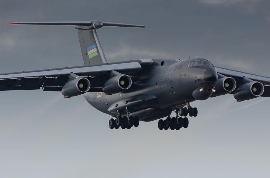 Hamburg Airport: Uzbekistan Air Force |  Ilyushin IL-76MD IL76 | UK-76008 | MSN 1063423800