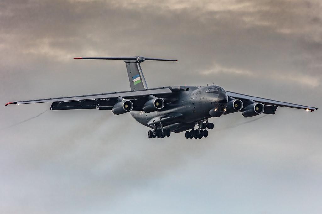 Hamburg Airport: Uzbekistan Air Force |  Ilyushin IL-76MD IL76 | UK-76008 | MSN 1063423800