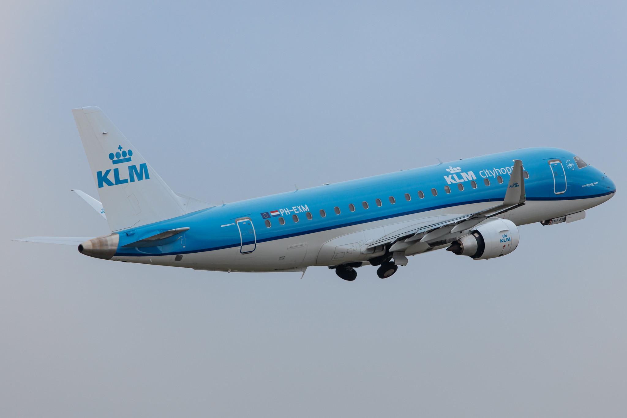 Hamburg Airport: KLM (KL / KLM) | Operator: KLM Cityhopper |  Embraer E175STD E75L | PH-EXM | MSN 17000639