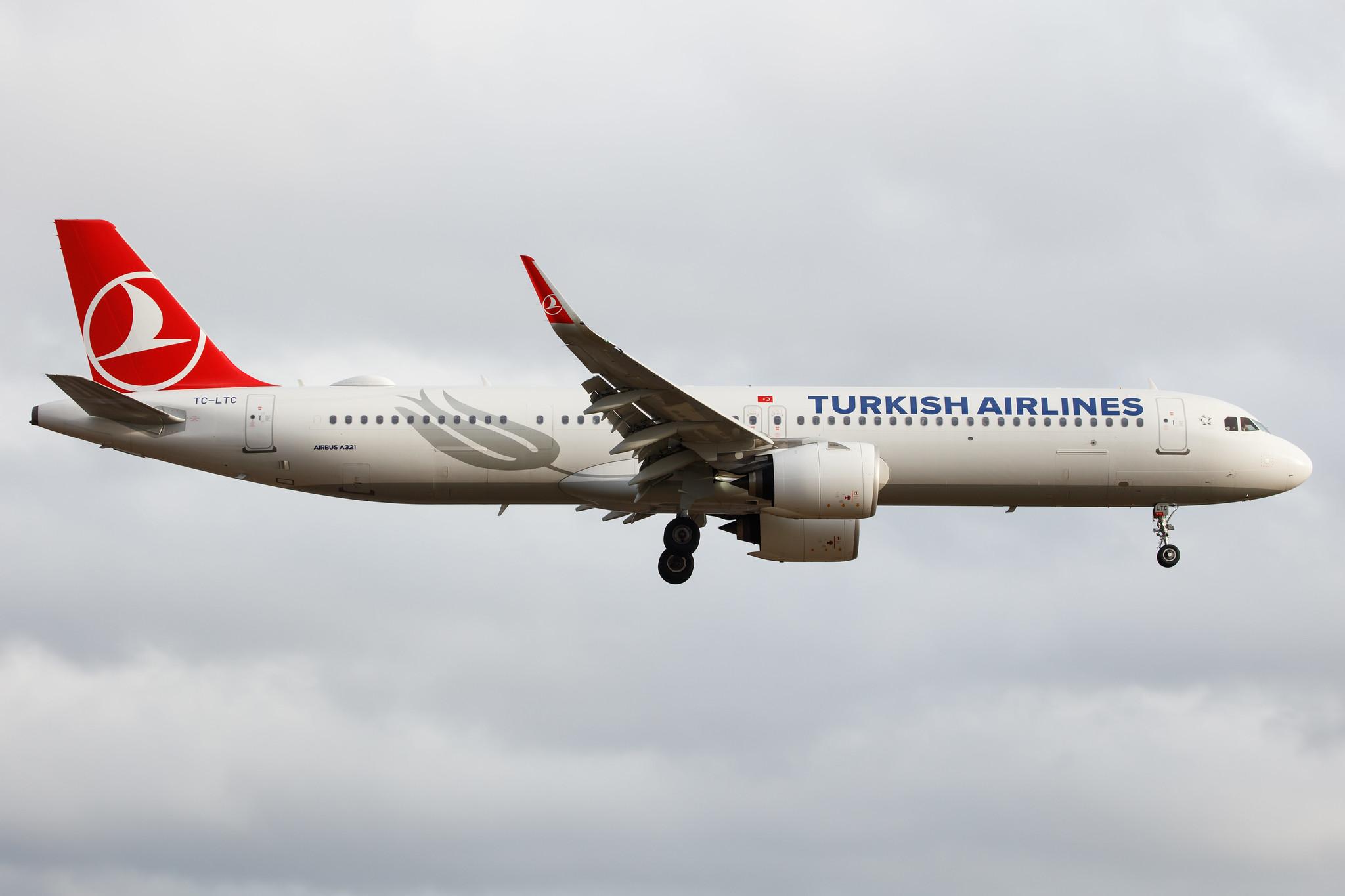Hamburg Airport: Turkish Airlines (TK / THY) |  Airbus A321-271NX A21N | TC-LTC | MSN 10143