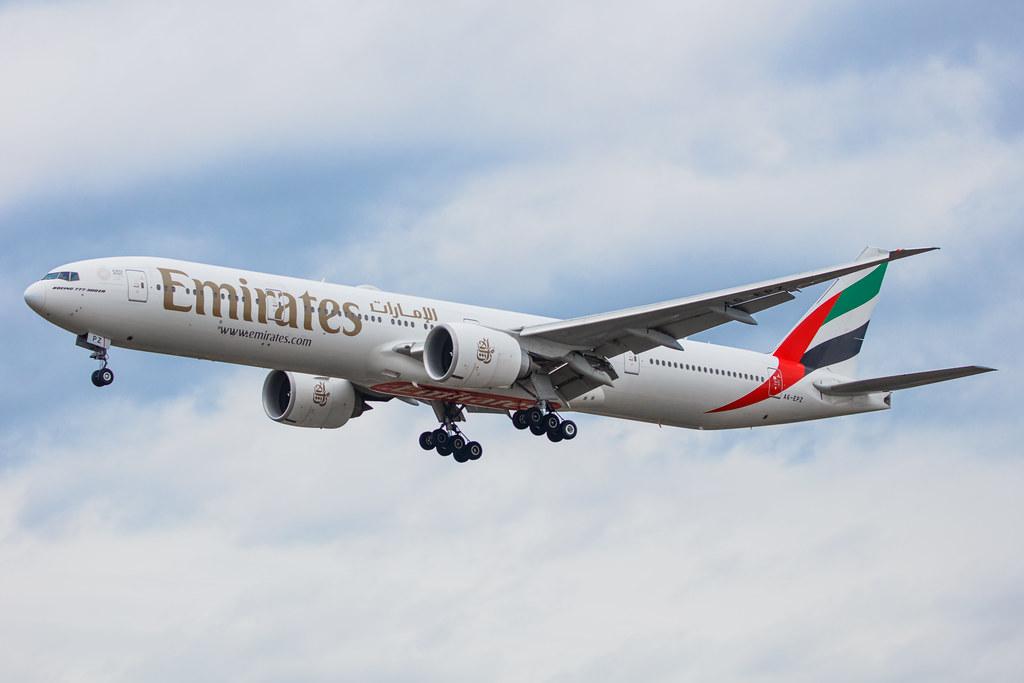 Hamburg Airport: Emirates (EK / UAE) |  Boeing 777-31H(ER) B77W | A6-EPZ | MSN 42345
