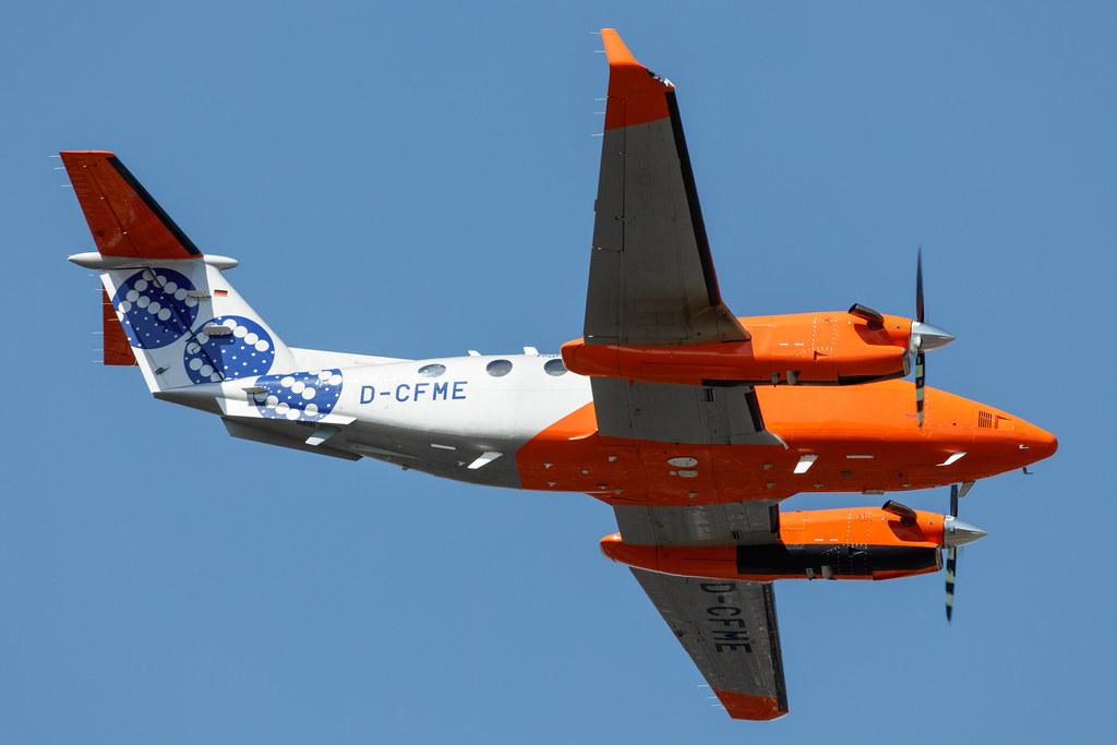 Hamburg Airport: FCS Flight Calibration Services (/ FCK) | Operator: Flight Calibration Services |  Beech 300 Super King Air 350 B350 | D-CFME | MSN FL-627