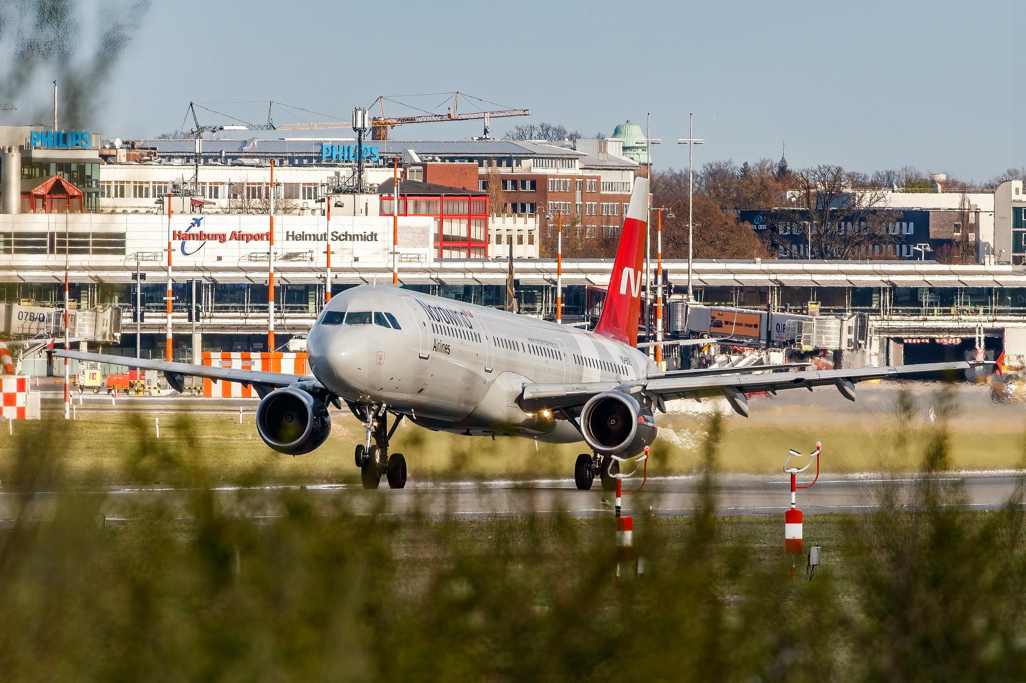 Hamburg Airport: Nordwind Airlines (N4 / NWS) |  Airbus A321-211 A321 | VQ-BOE | MSN 1219